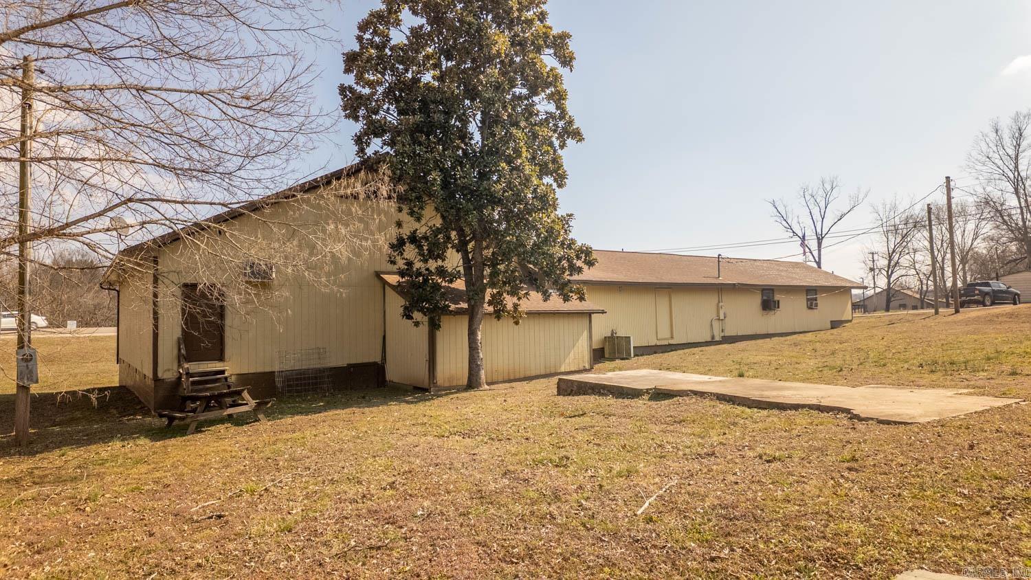 105 Couch Street  Alton, MO