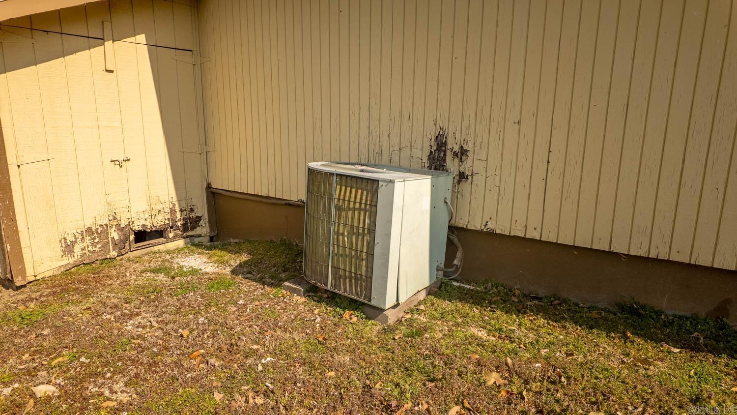 105 Couch Street  Alton, MO