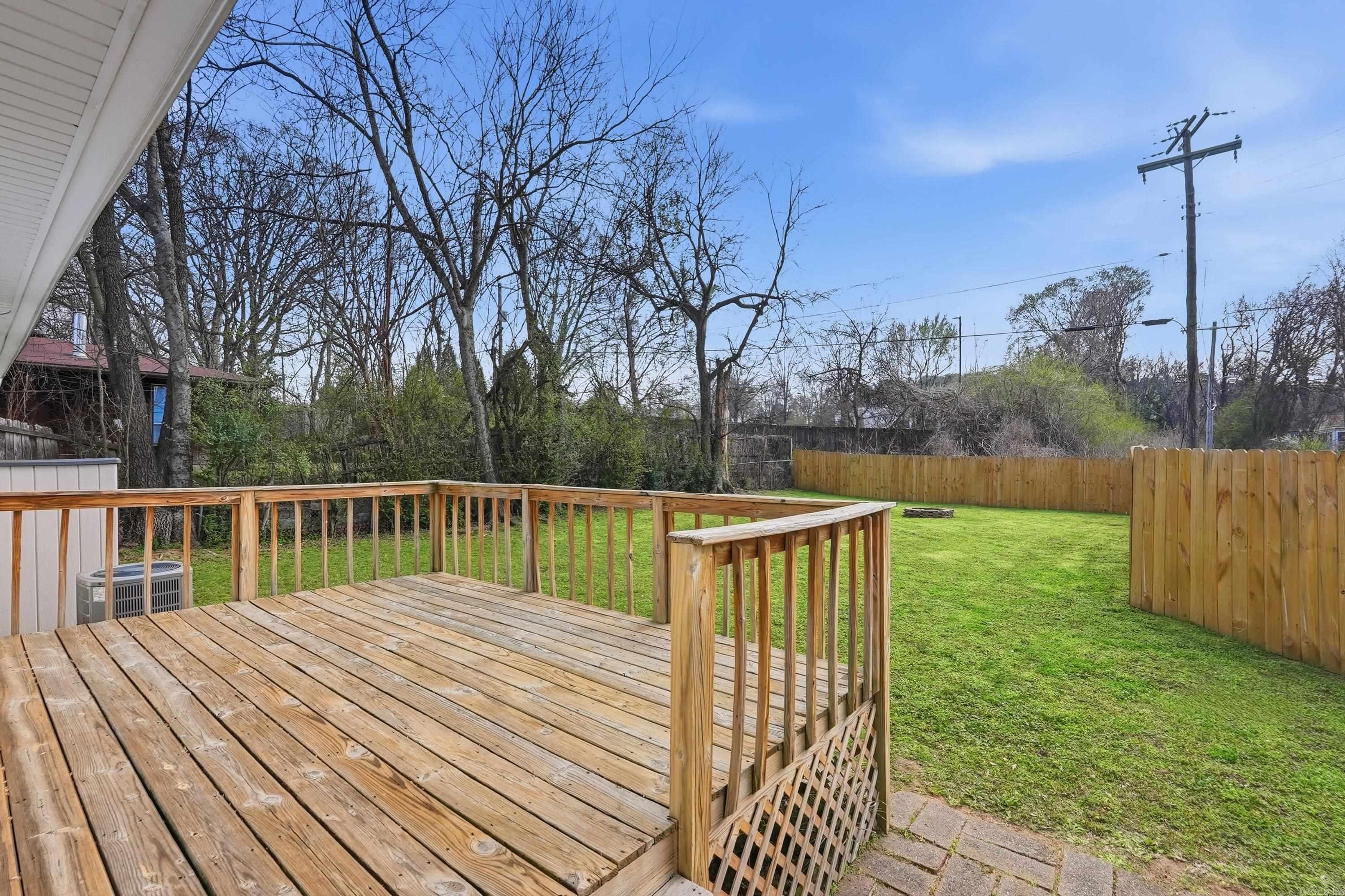 8915 Cloverhill  Little Rock, AR