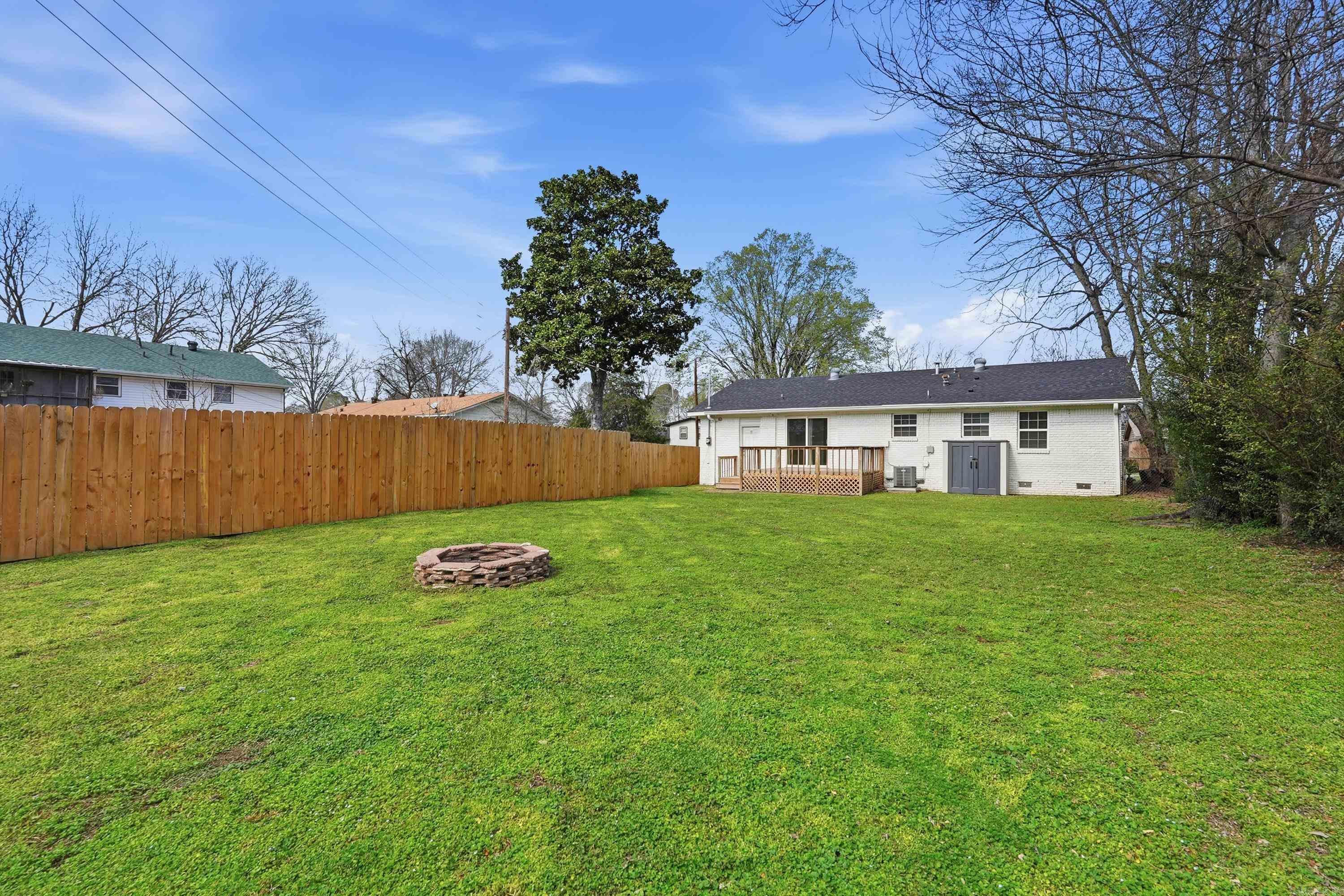 8915 Cloverhill  Little Rock, AR