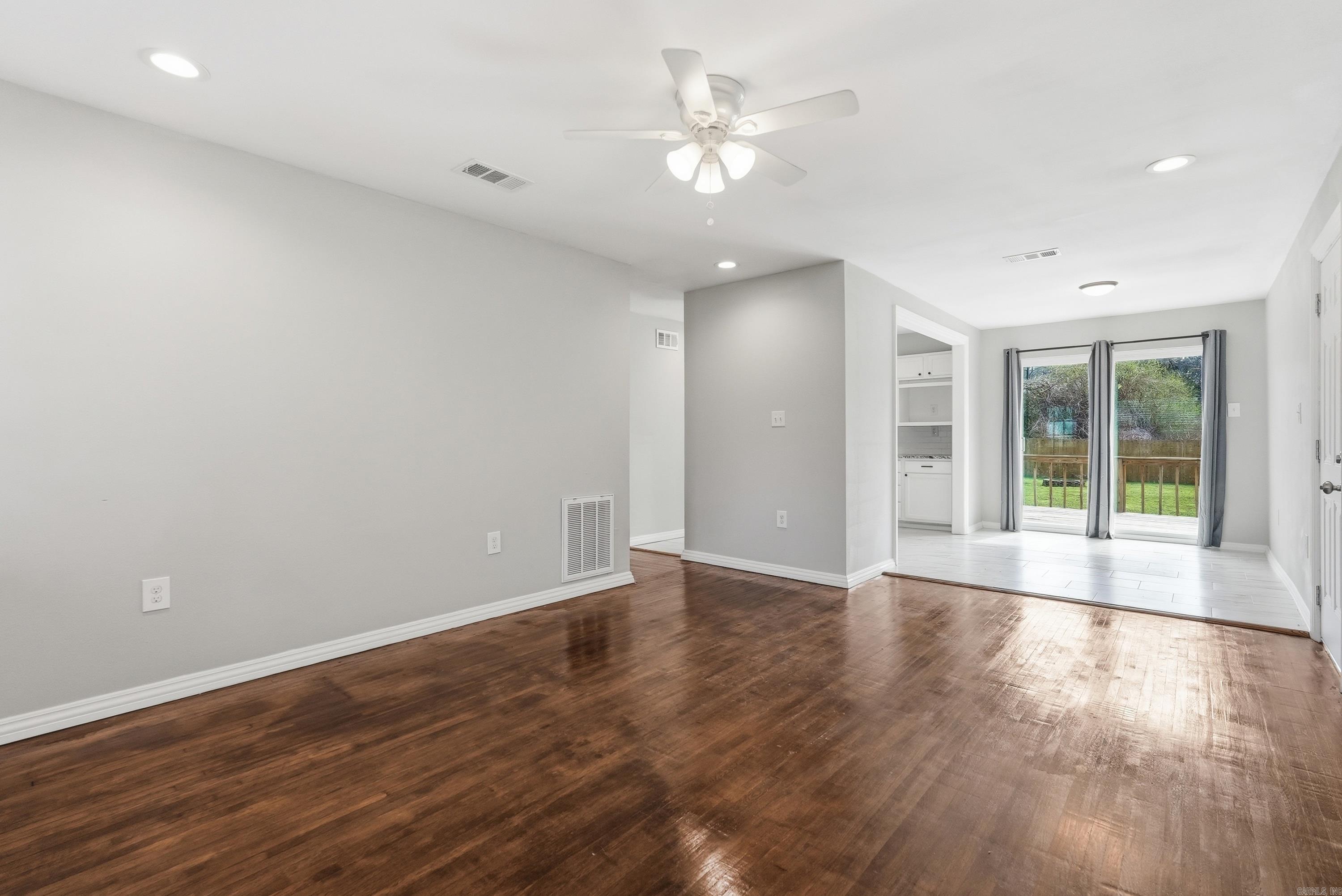 8915 Cloverhill  Little Rock, AR