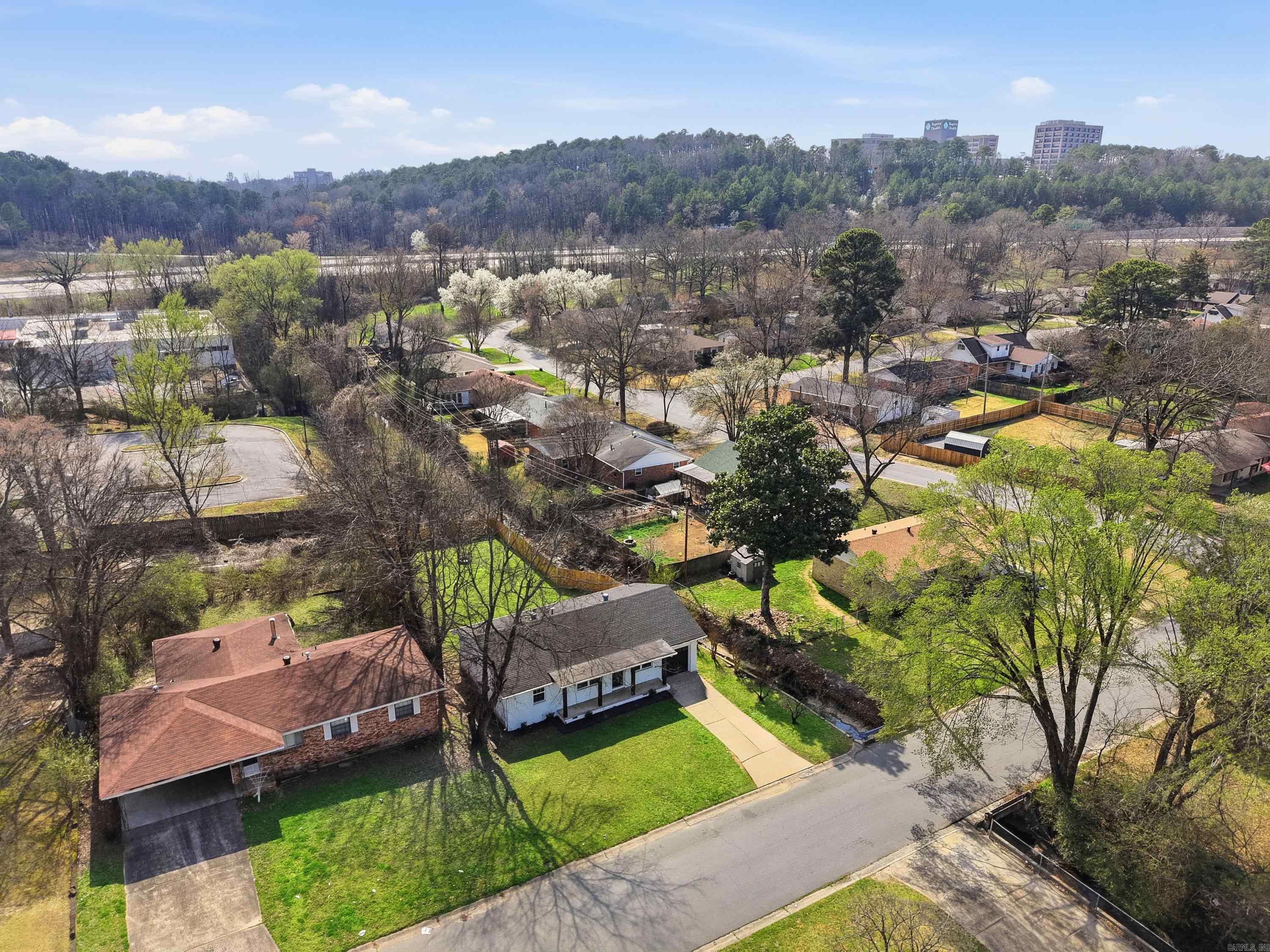 8915 Cloverhill  Little Rock, AR