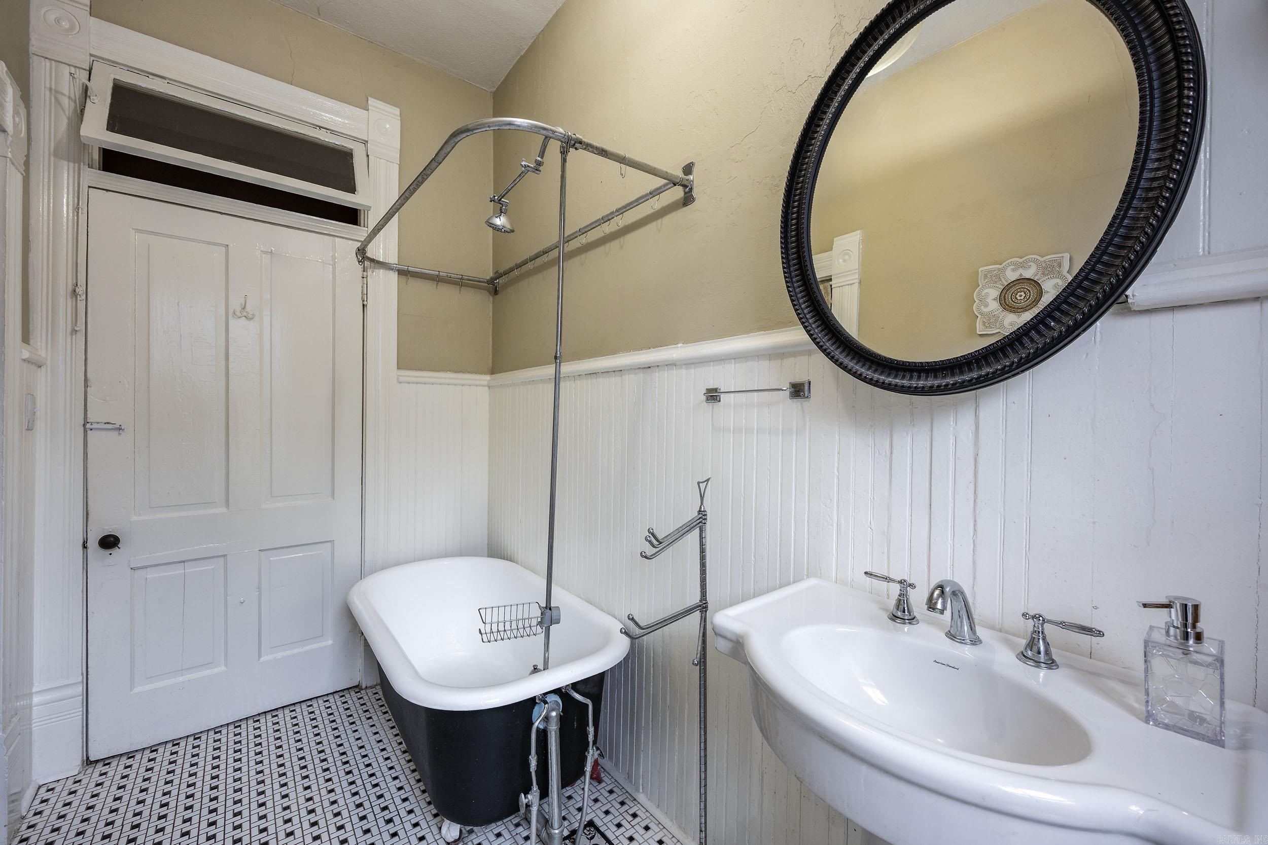 1403 S Center  Little Rock, AR