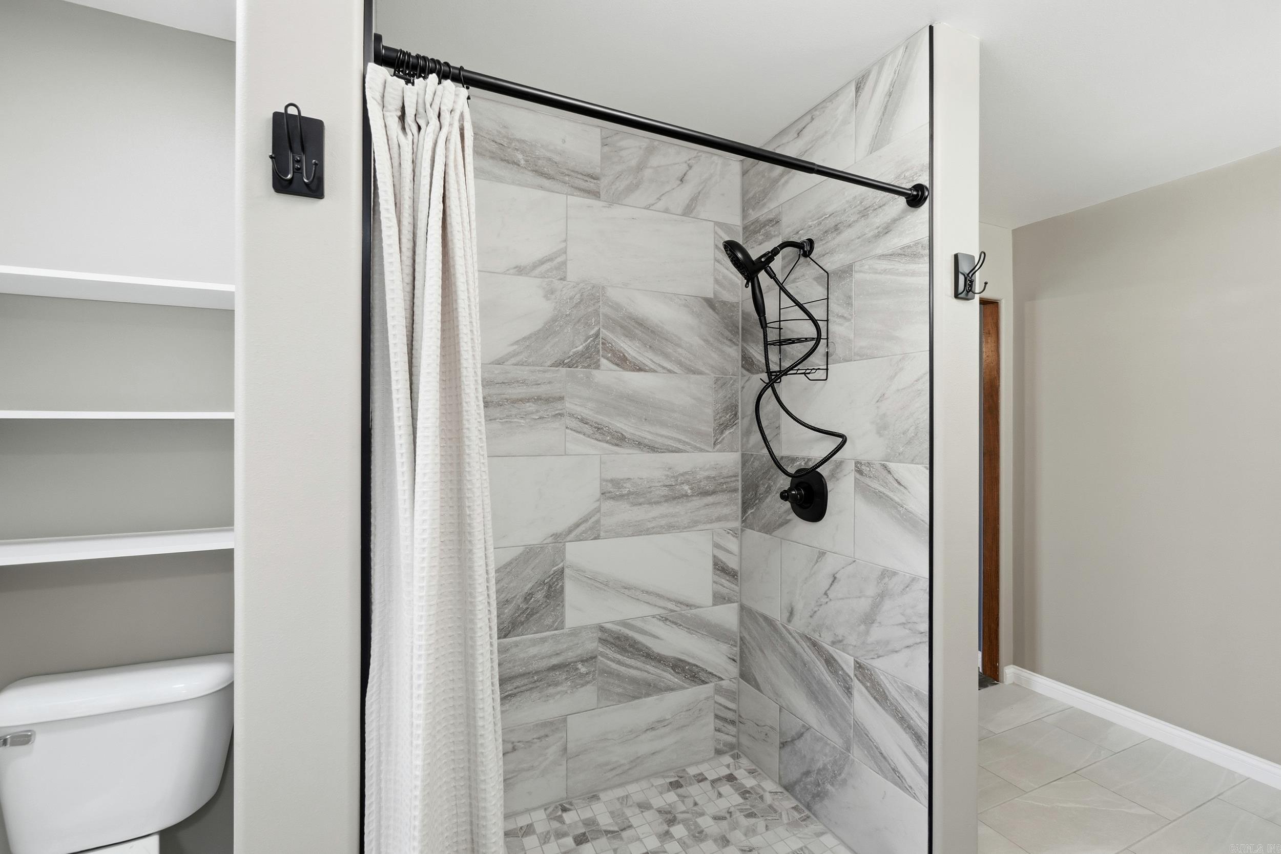 7 Tamara Lane  Bella Vista, AR