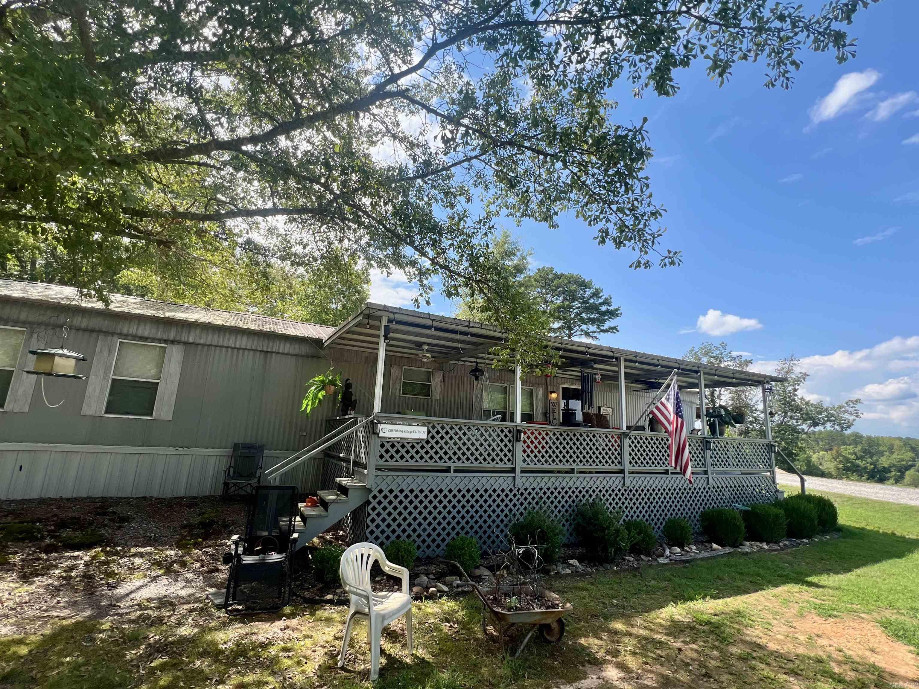 228 Fishing Village Rd  Story, AR