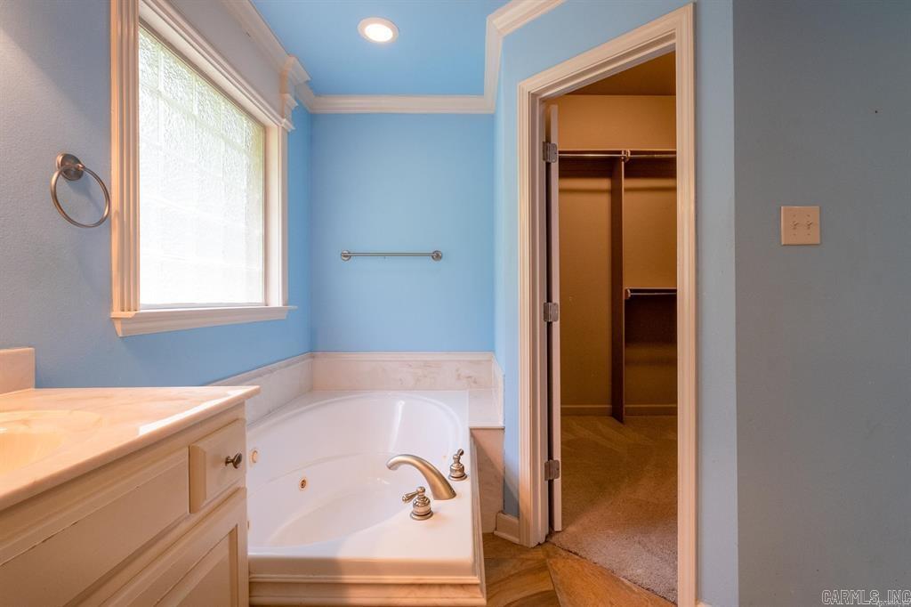 6949 Austin Bay Court  Sherwood, AR