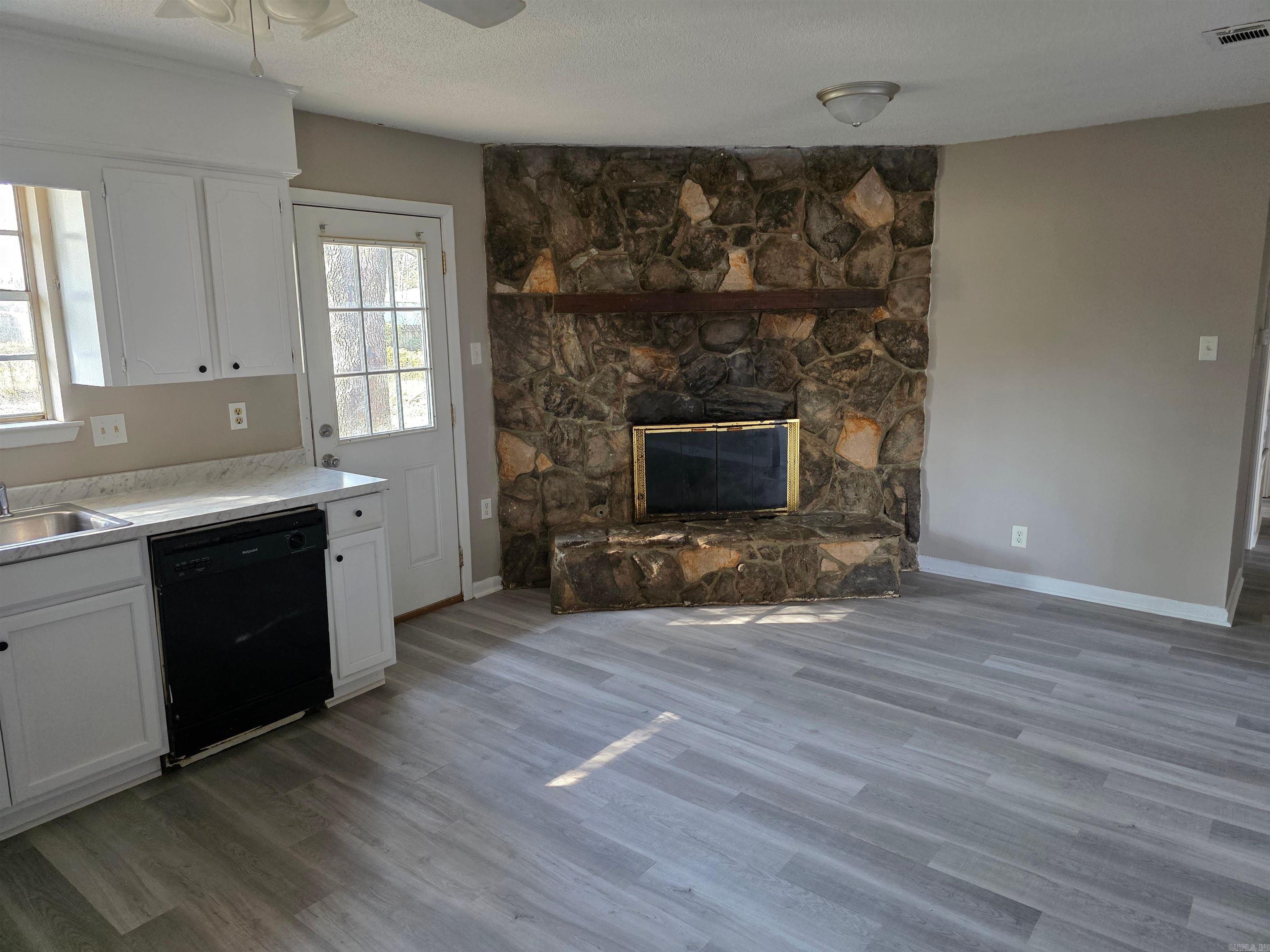 617 Lehman Dr  Jacksonville, AR