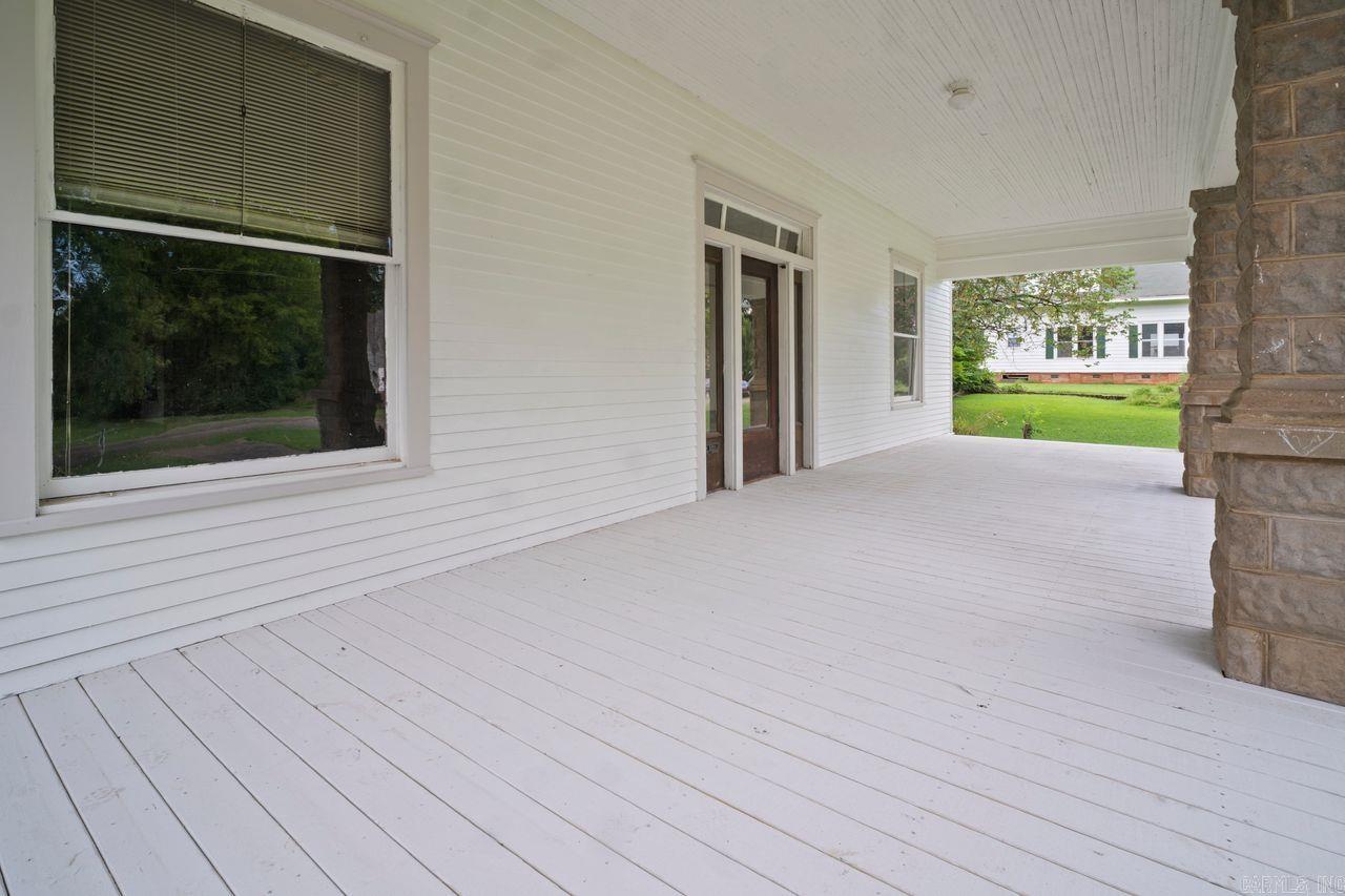 401 Ave 1 NE  Atkins, AR