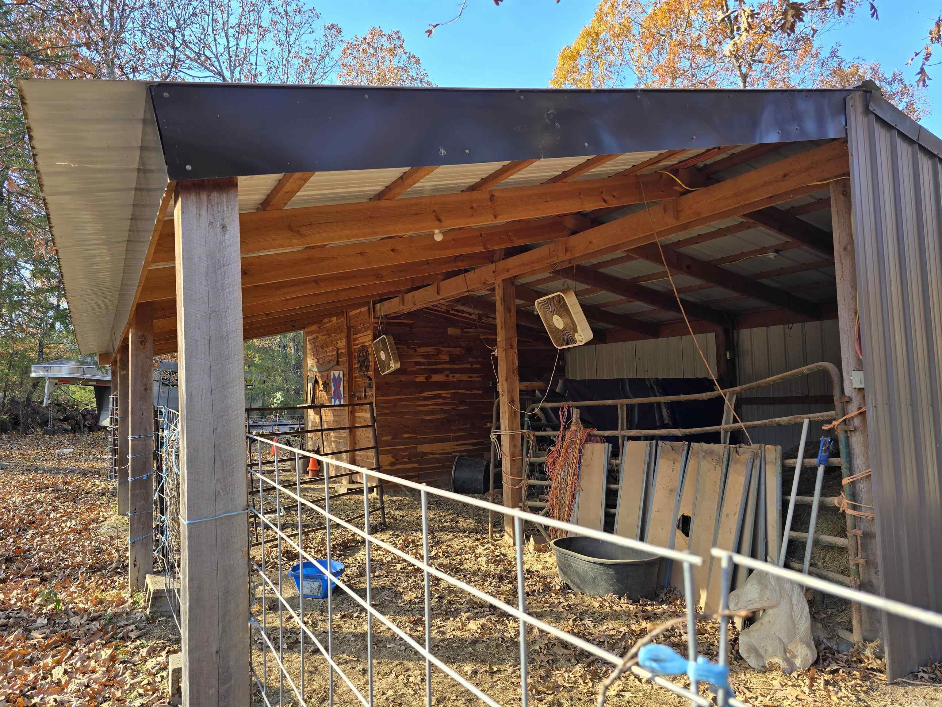 768 CR 153  Elizabeth, AR