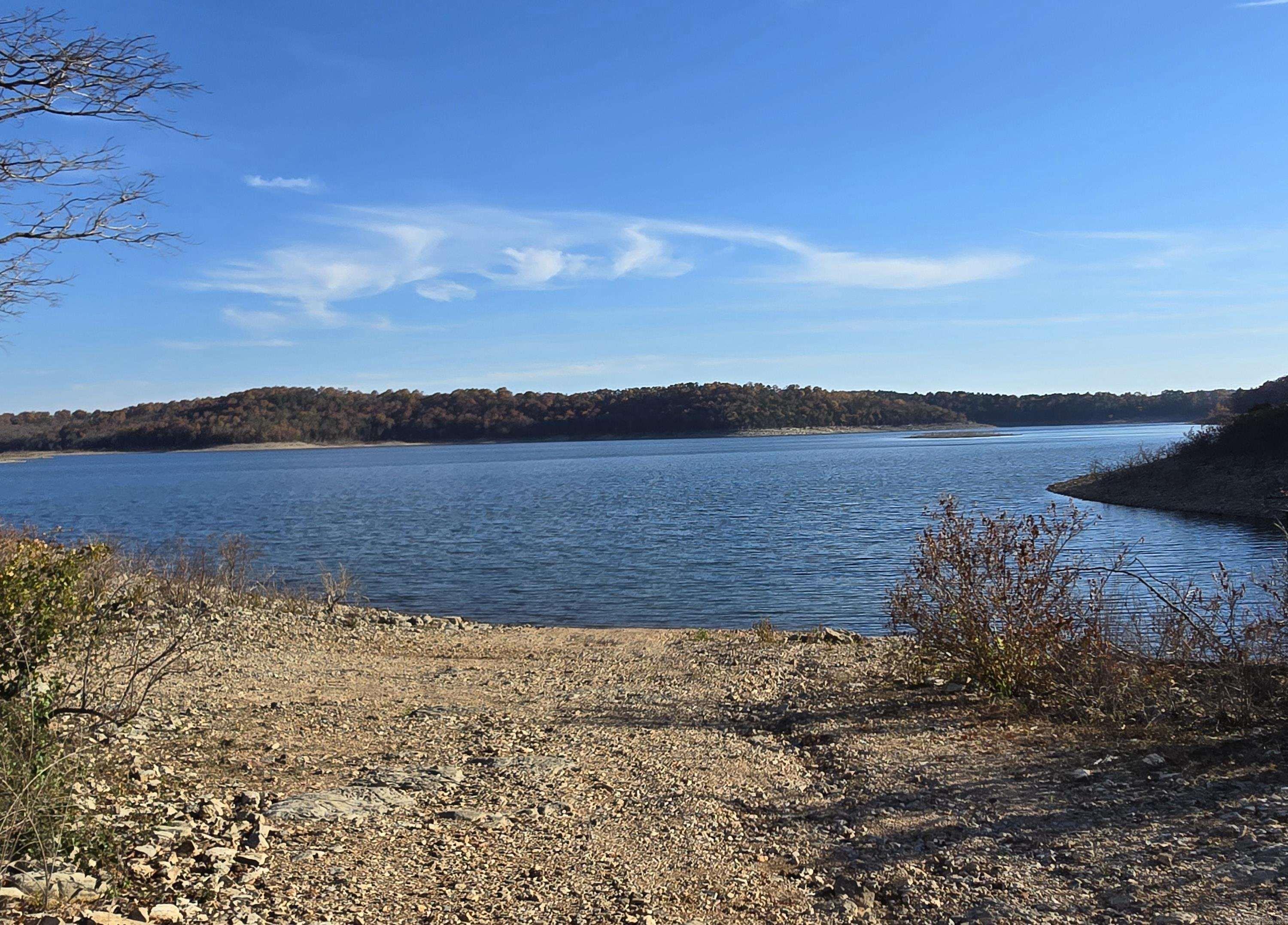 768 CR 153  Elizabeth, AR