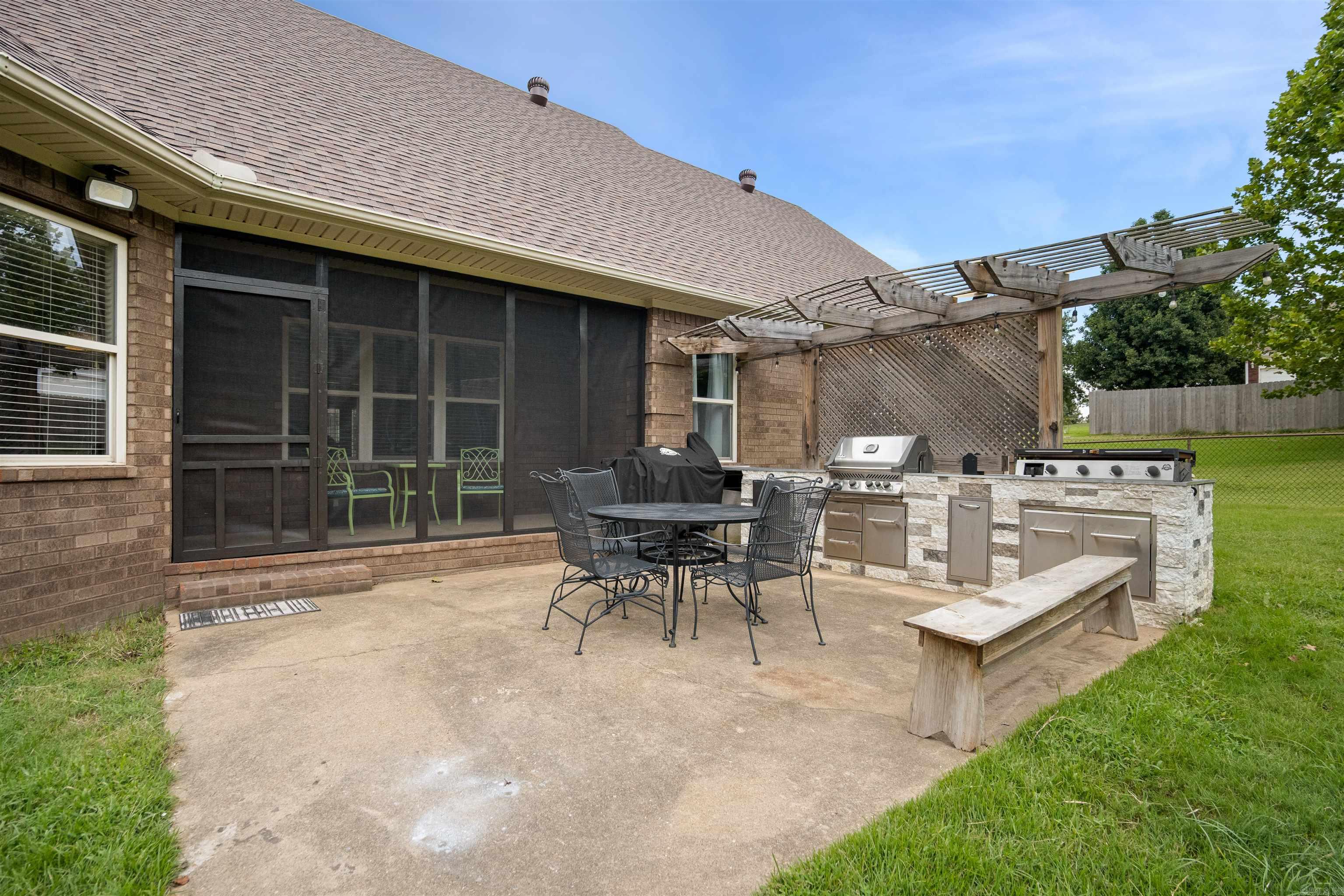 581 CR 130  Bono, AR