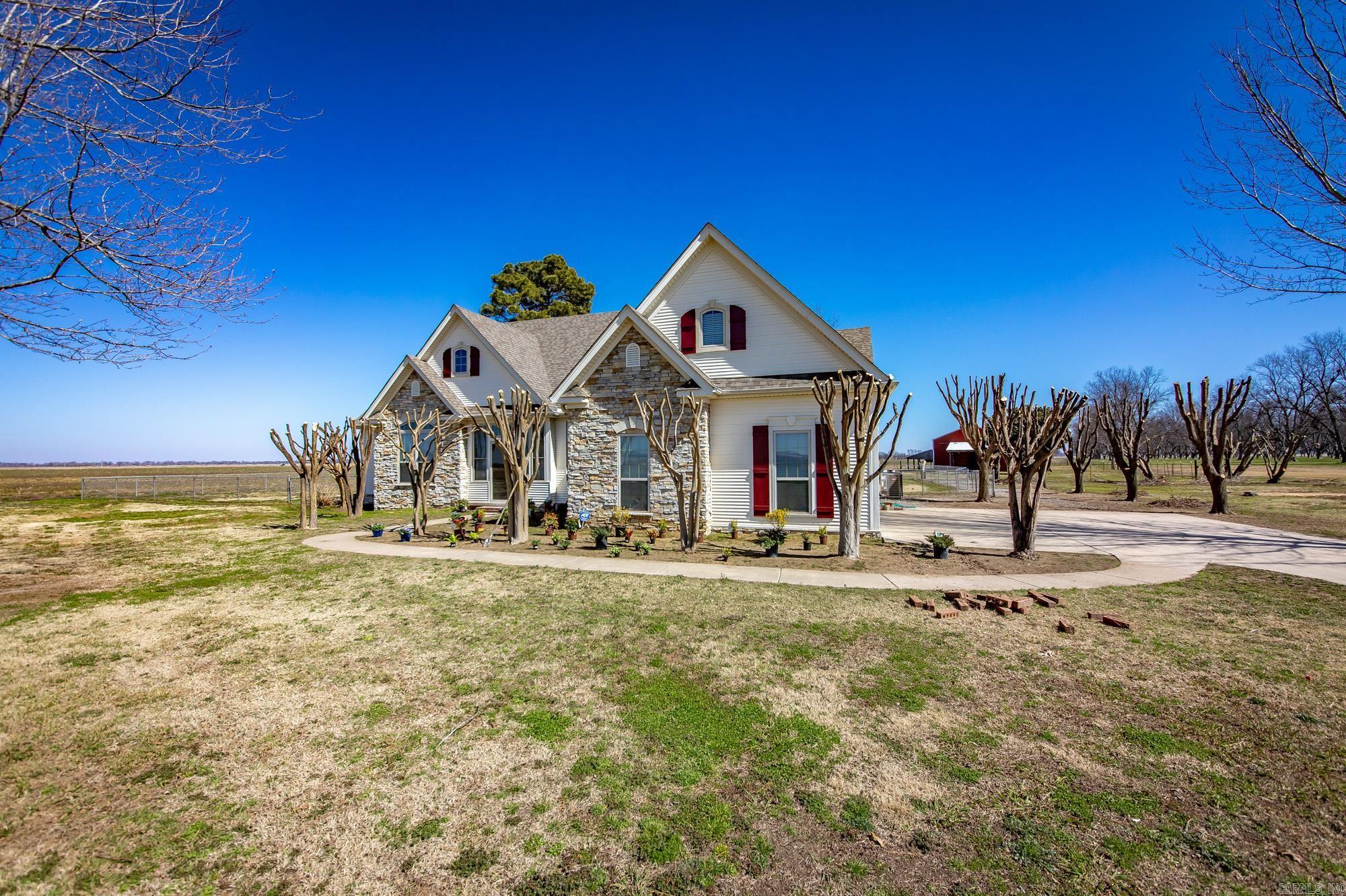 3383 Henderson  England, AR