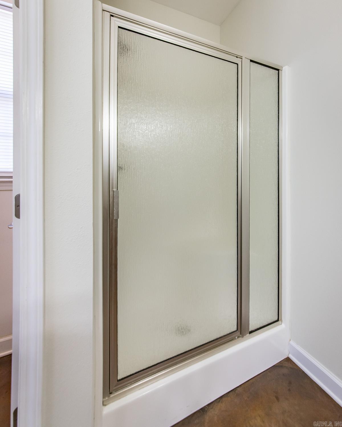 3383 Henderson  England, AR