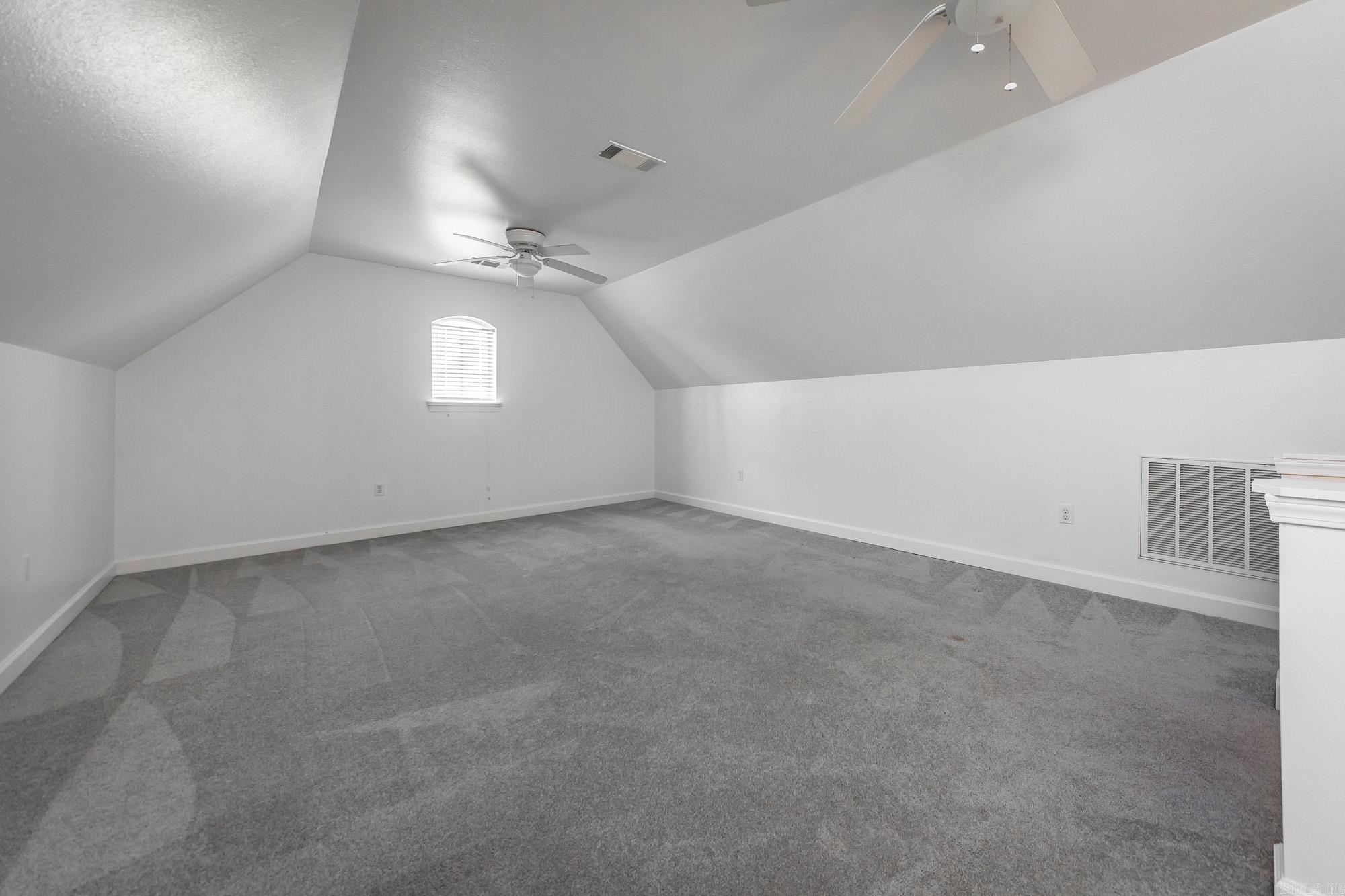 3383 Henderson  England, AR