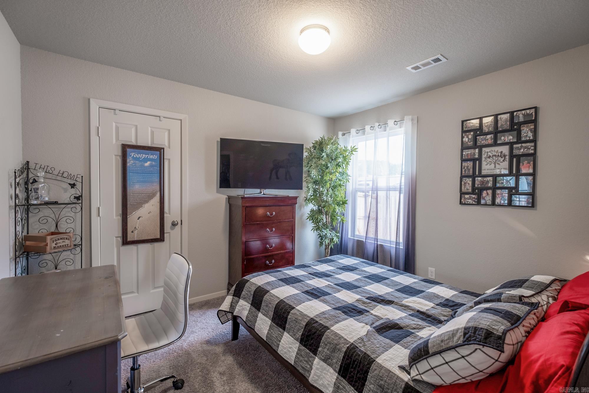 16 Saunder  Austin, AR