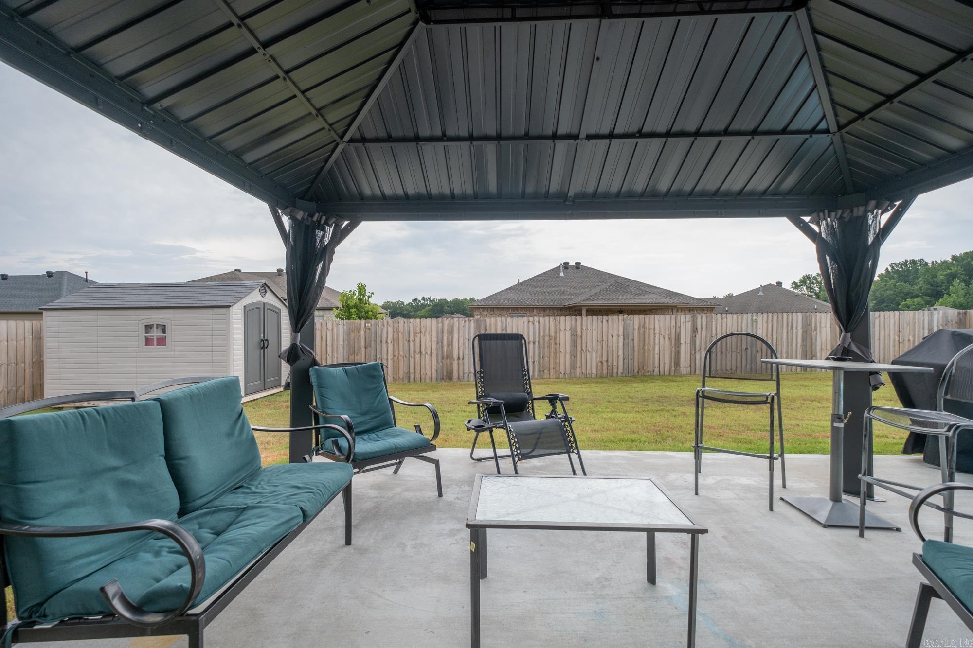 16 Saunder  Austin, AR