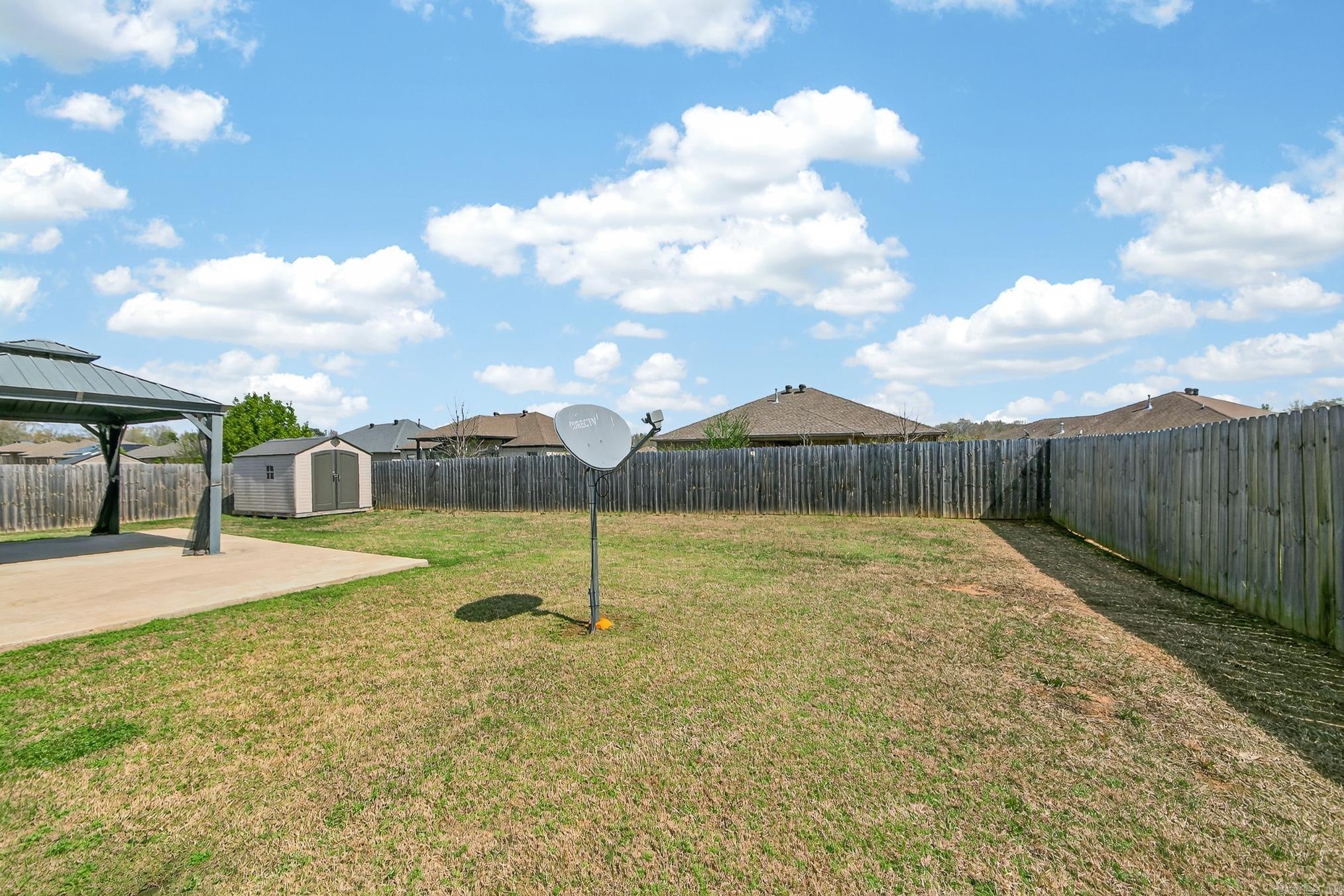 16 Saunder  Austin, AR