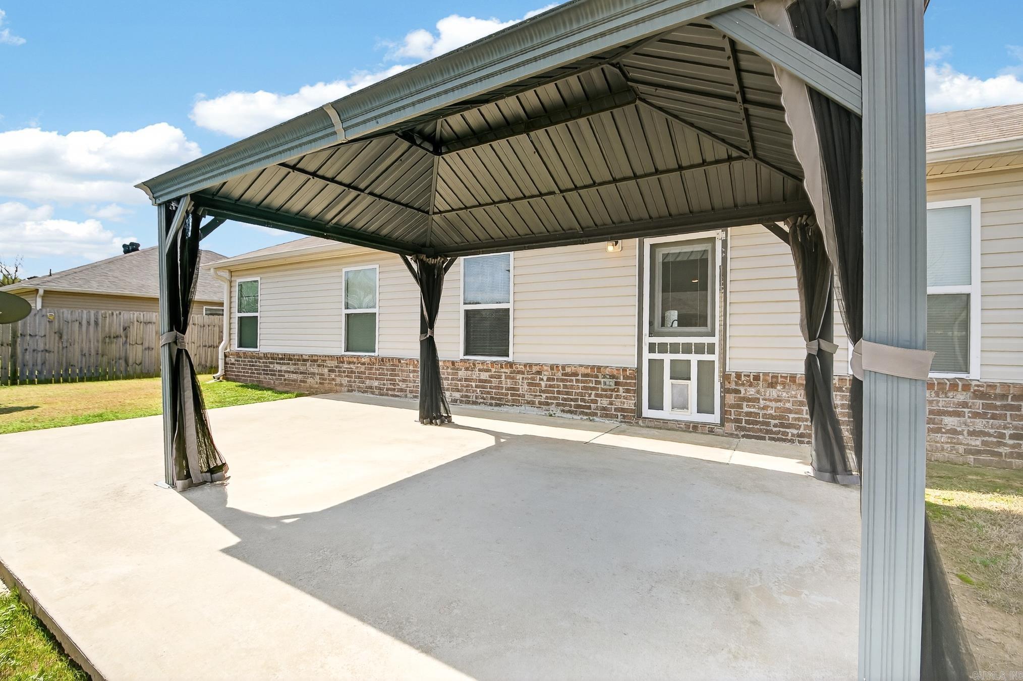 16 Saunder  Austin, AR