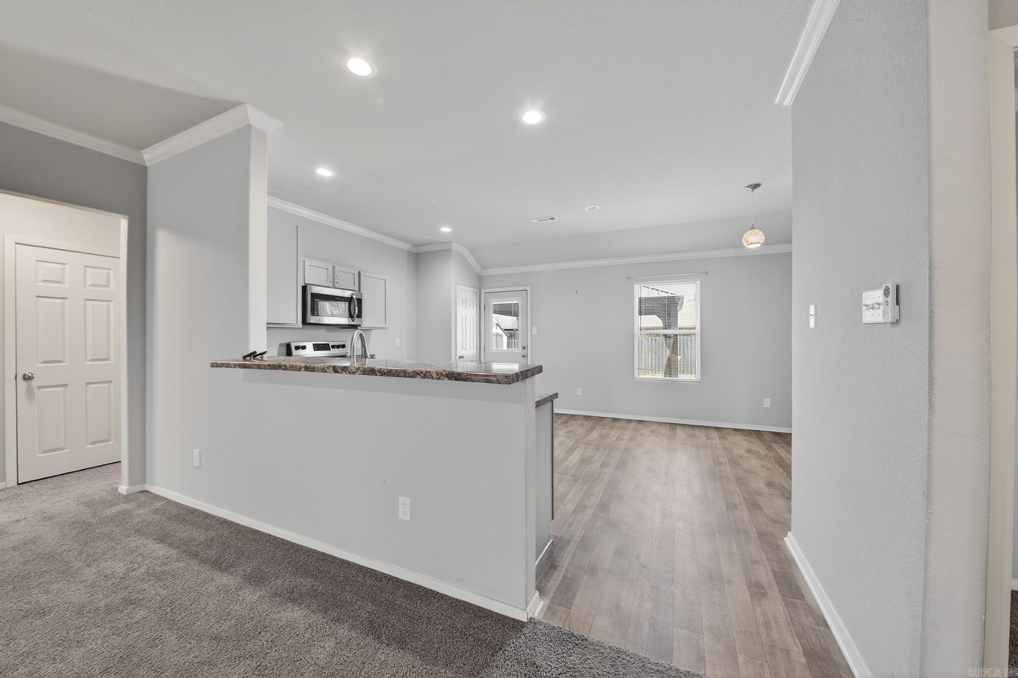 16 Saunder  Austin, AR