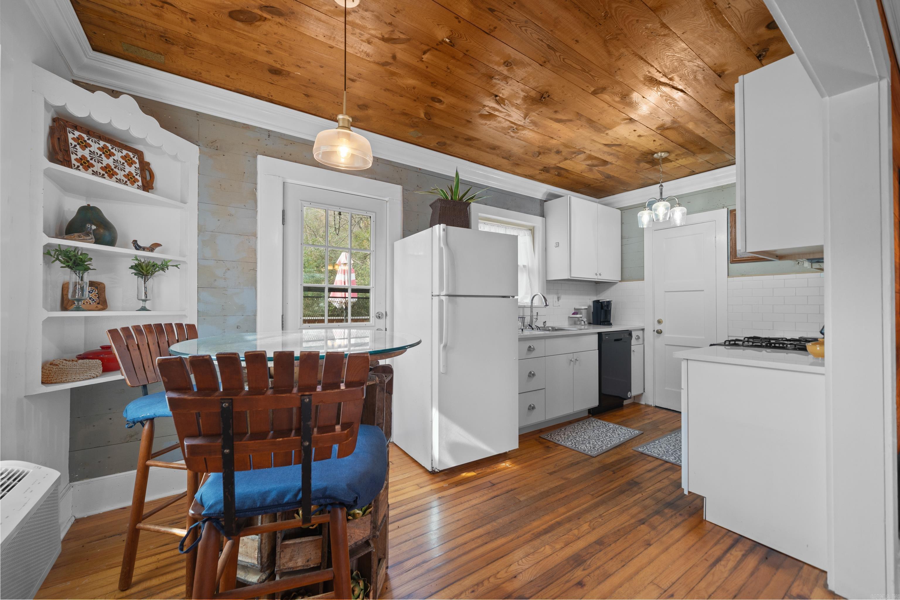 202 Pecan  Hot Springs, AR