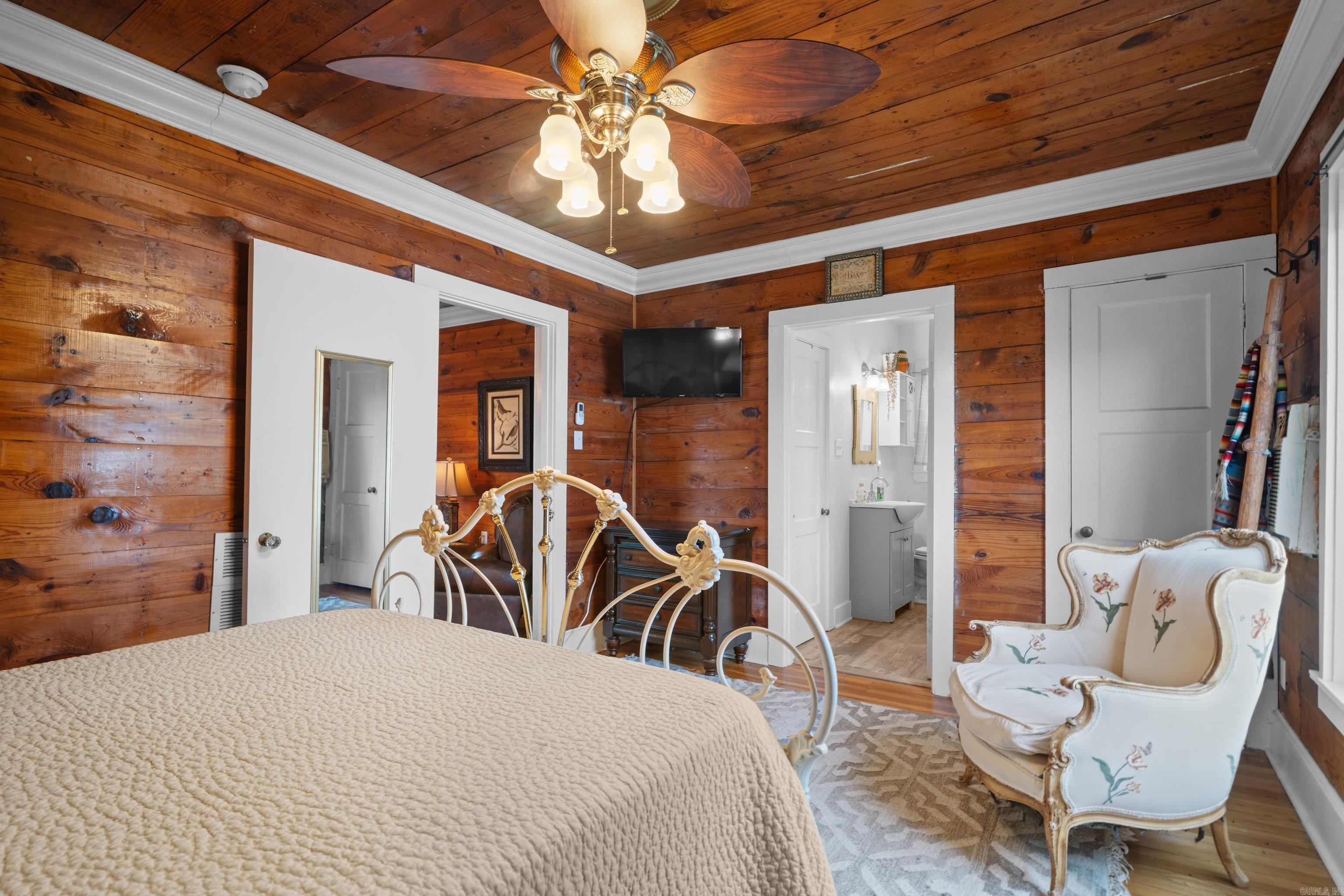 202 Pecan  Hot Springs, AR