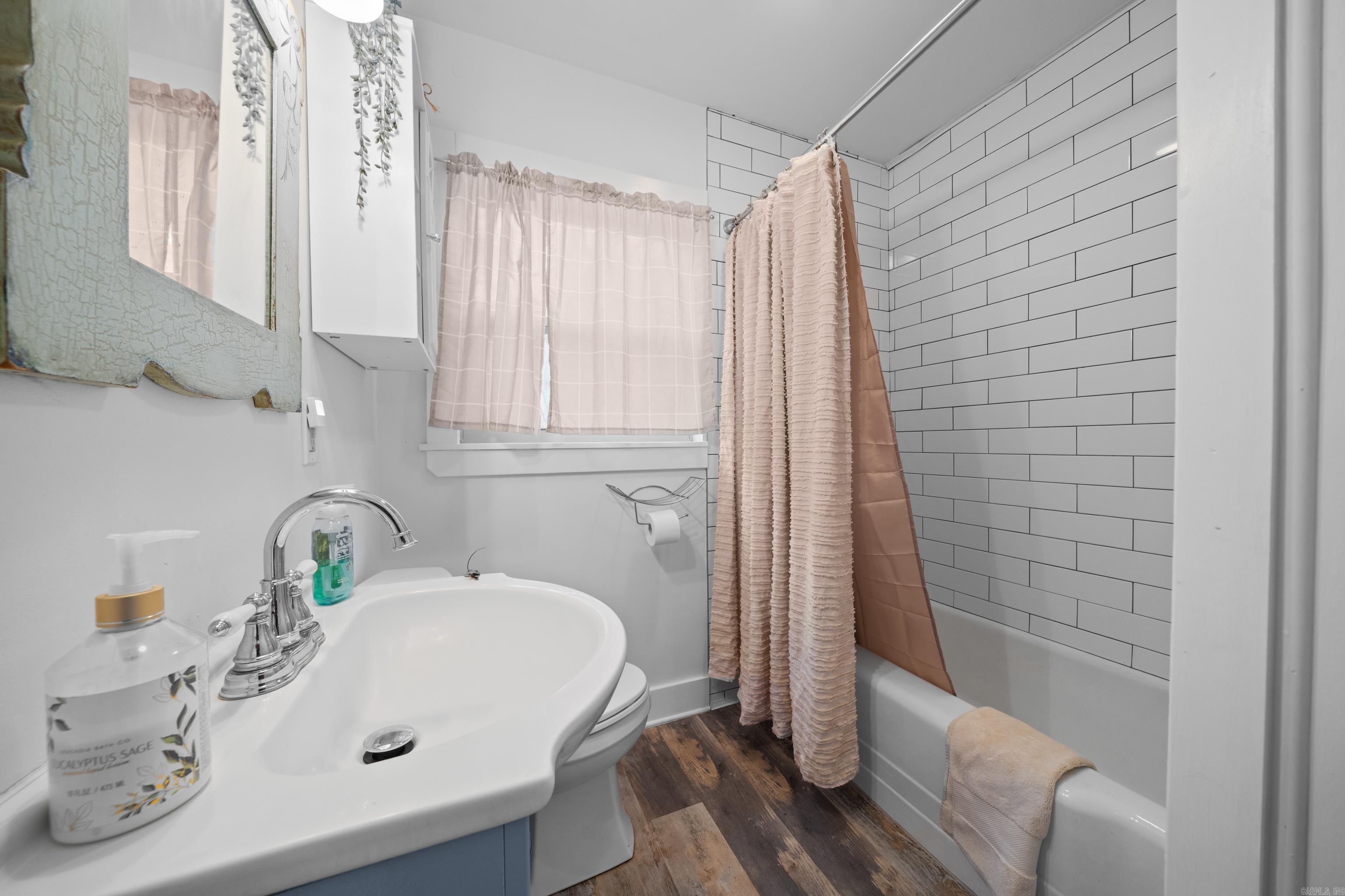 202 Pecan  Hot Springs, AR