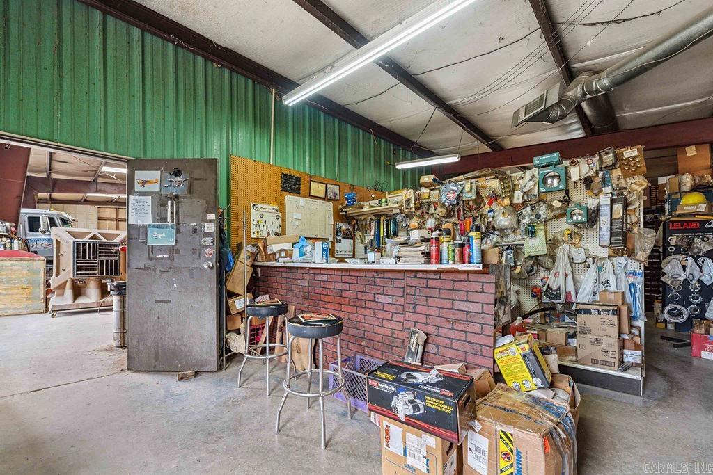 2687 Highway 65  Clinton, AR