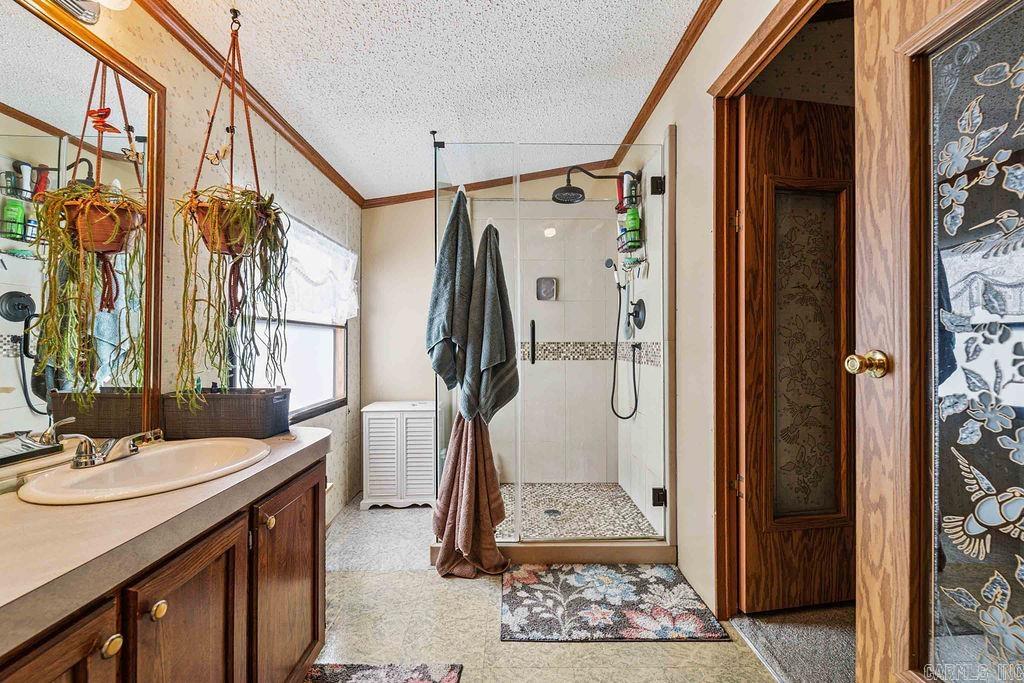 2687 Highway 65  Clinton, AR