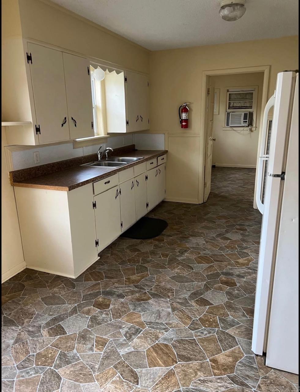 206 N 2nd  Flippin, AR