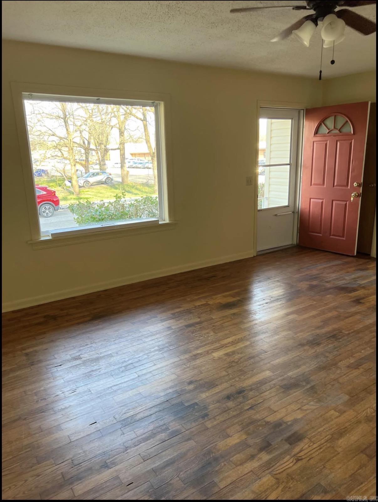 206 N 2nd  Flippin, AR