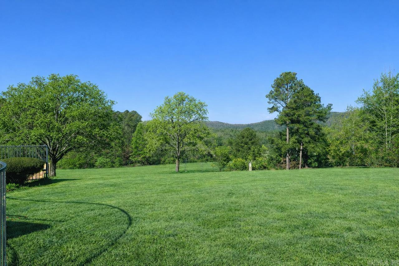 575 Belvedere  Hot Springs, AR