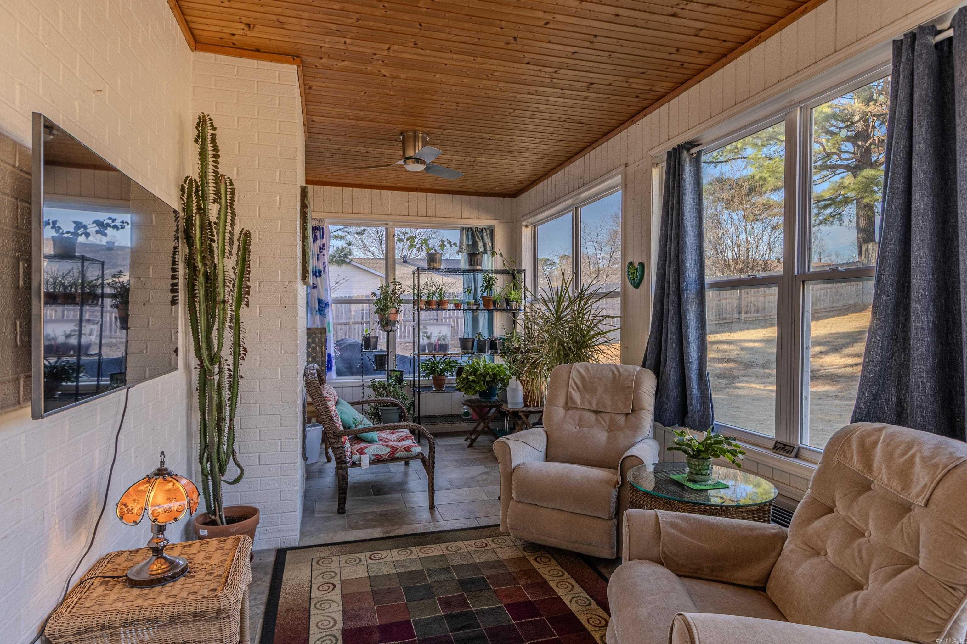 1805 SARA ANN CIRCLE  Paragould, AR