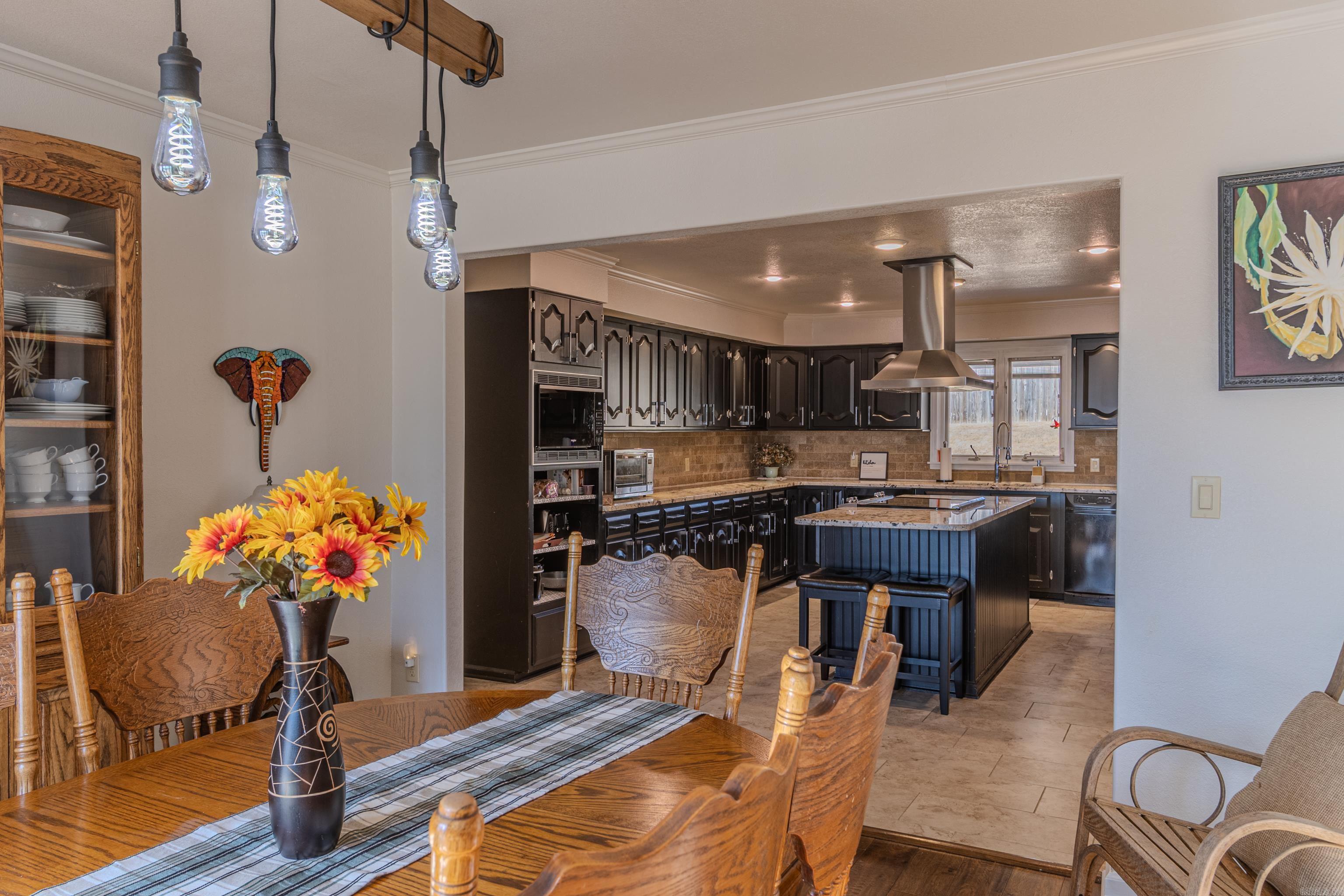 1805 SARA ANN CIRCLE Paragould, AR 72450-8338