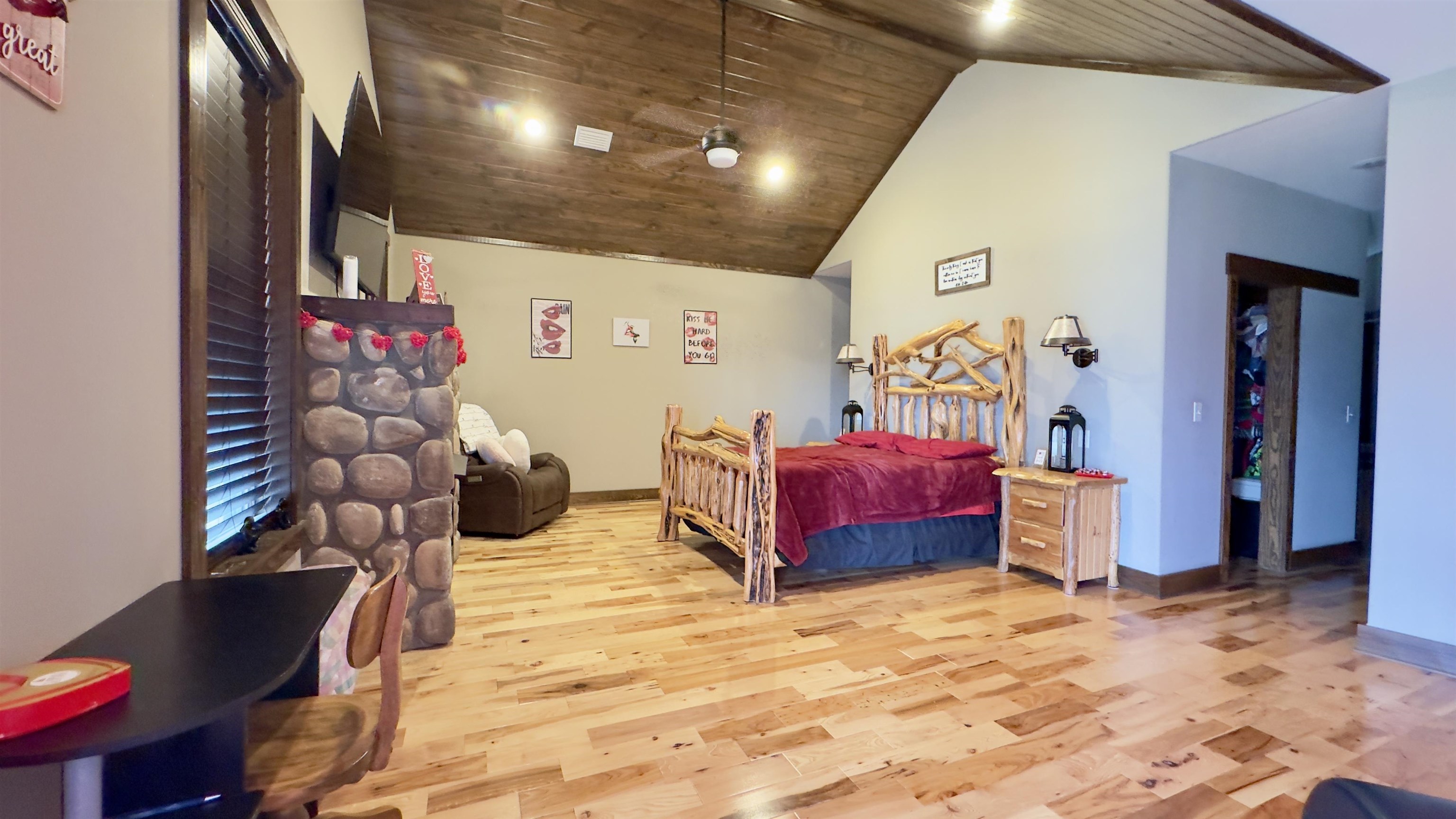 95 Firethorne Lane Melbourne, AR 72556