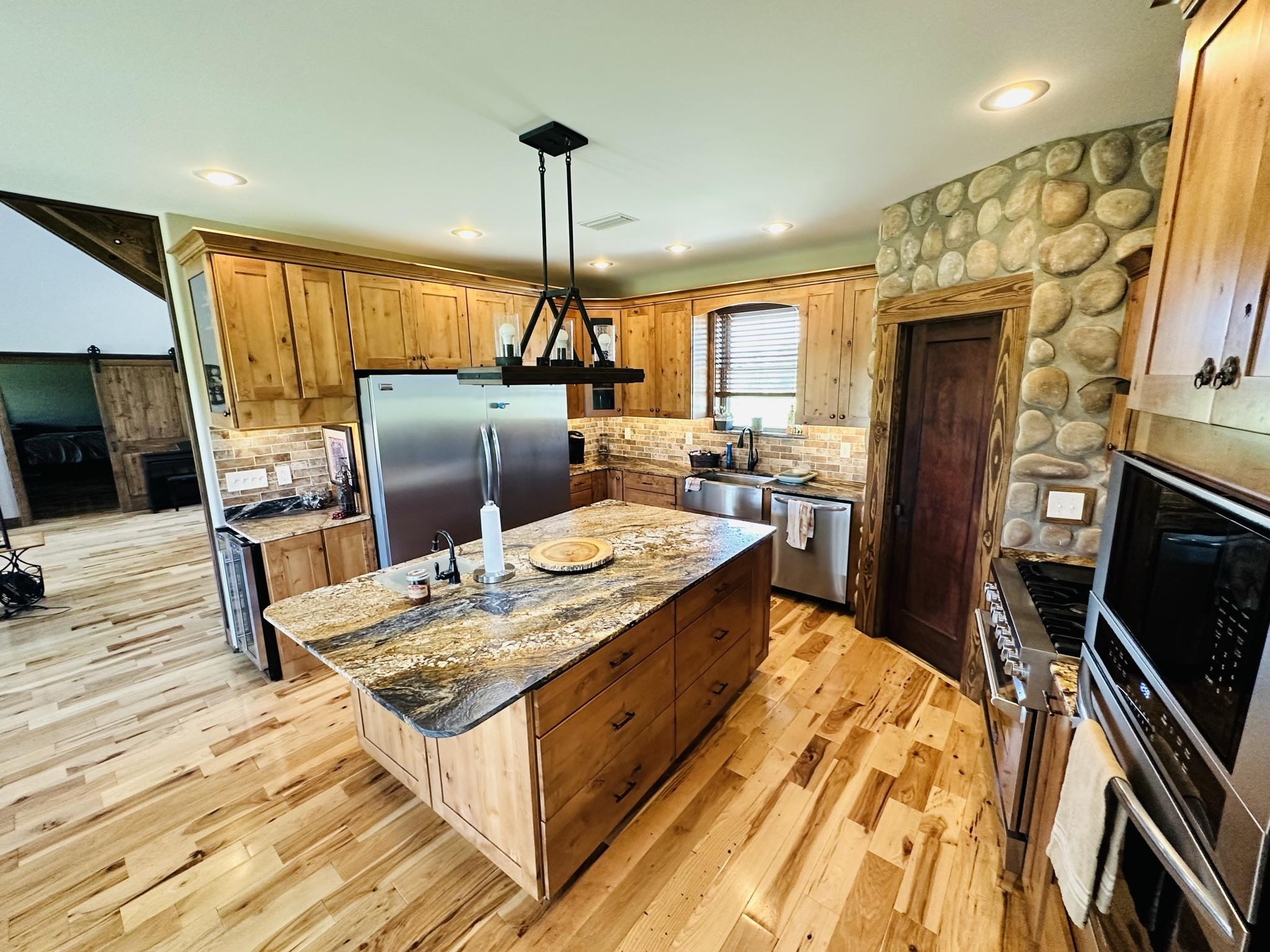 95 Firethorne  Melbourne, AR