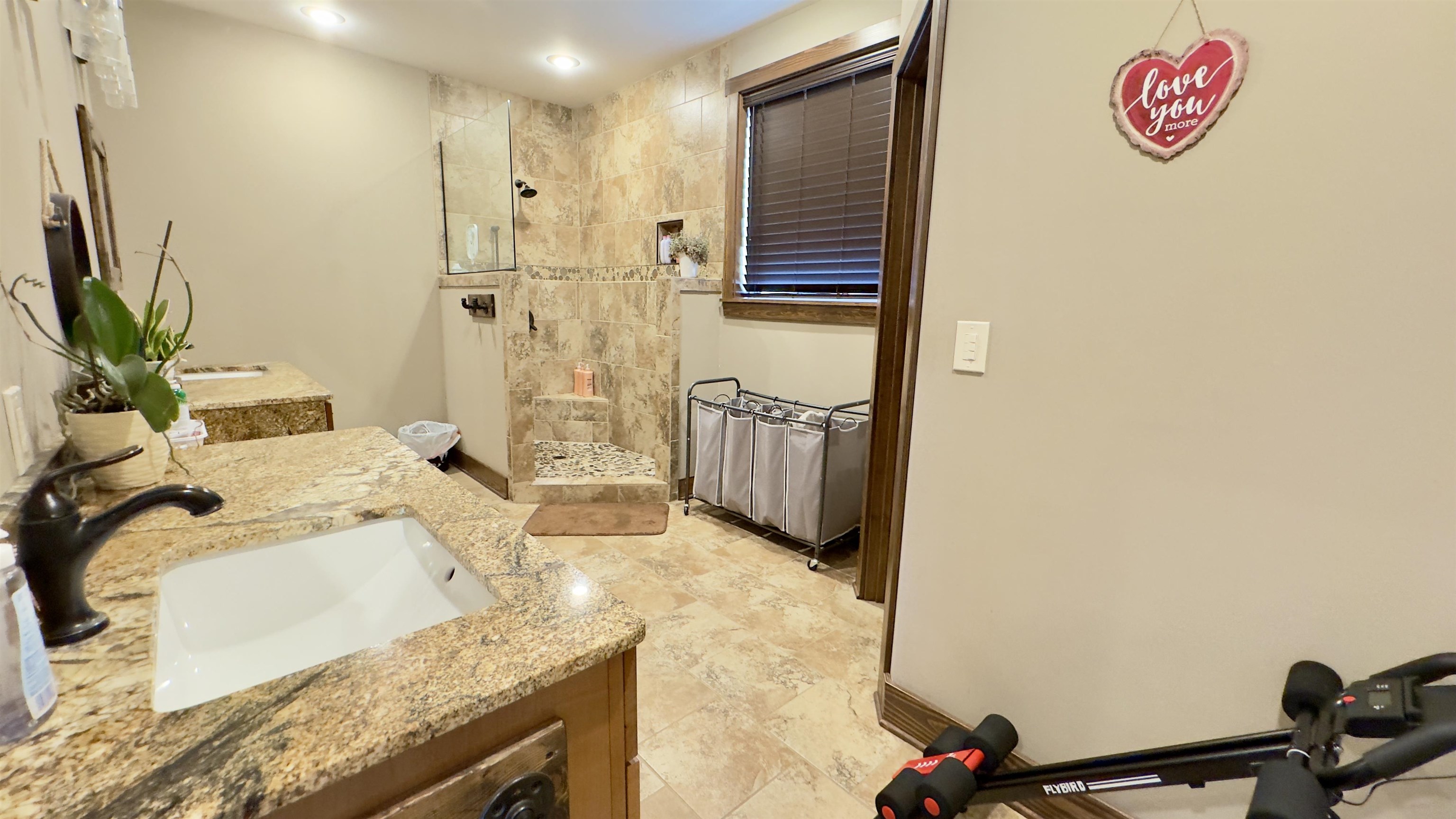 95 Firethorne Lane Melbourne, AR 72556