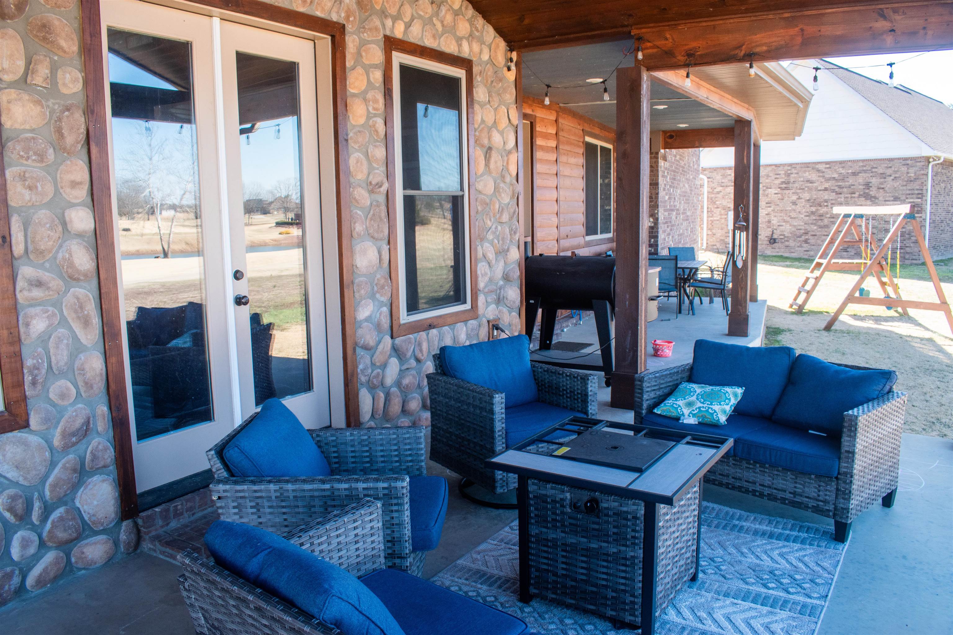 95 Firethorne Lane Melbourne, AR 72556