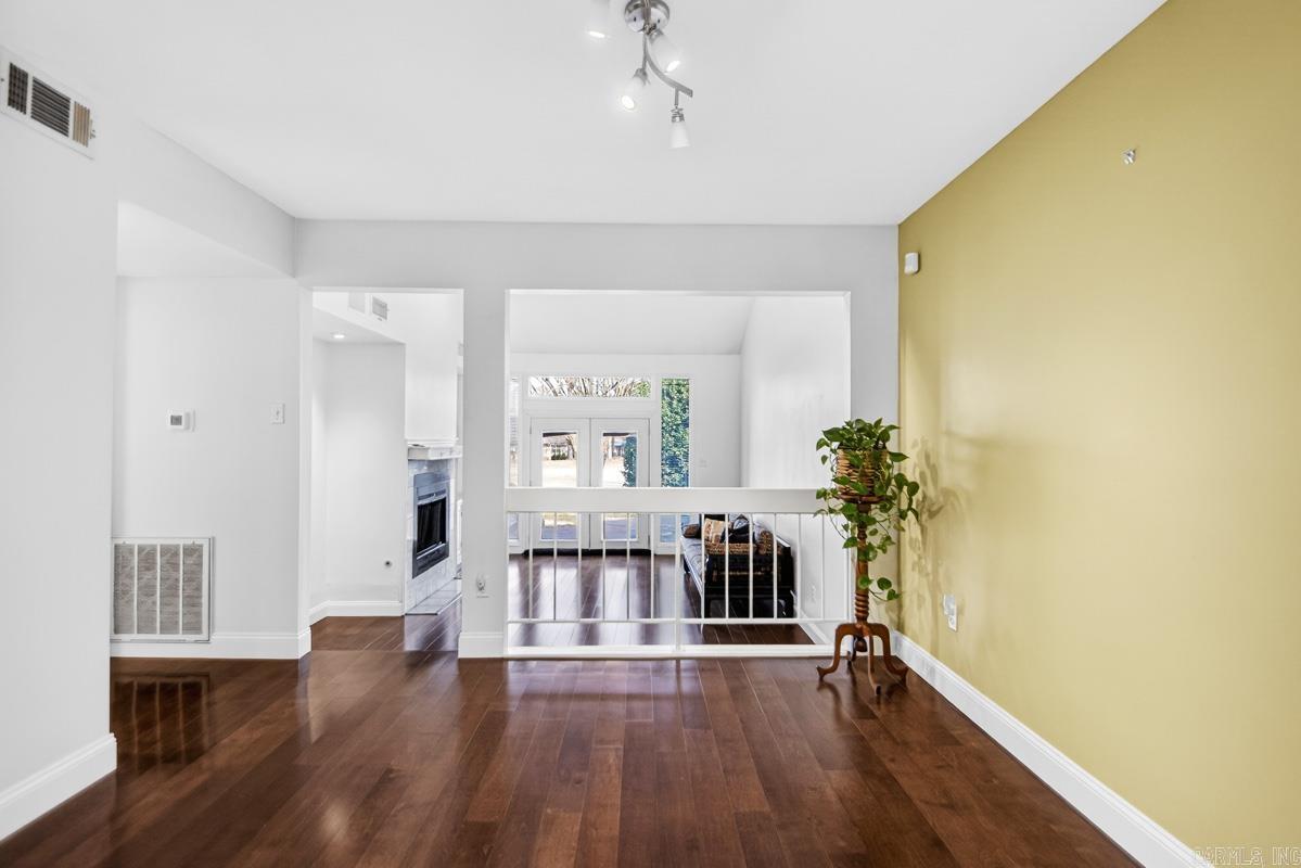 20 Fairway Woods Cir  Maumelle, AR