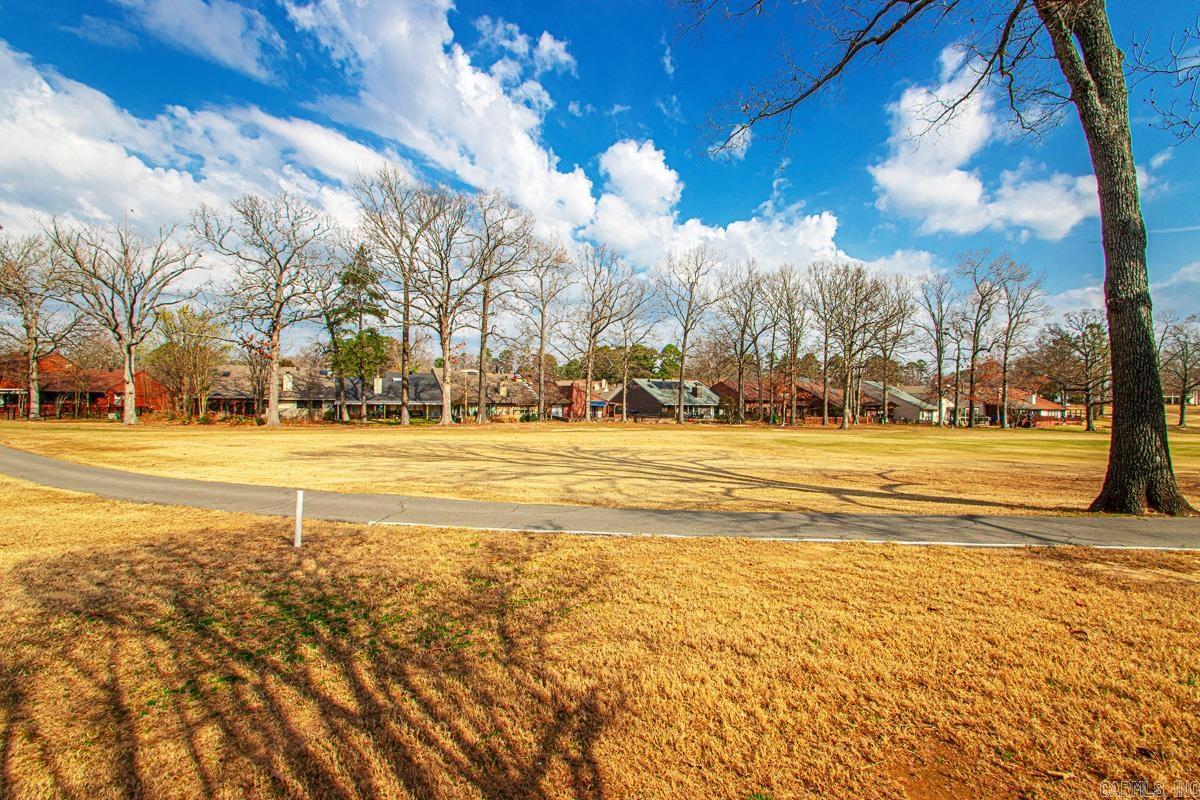 20 Fairway Woods Cir  Maumelle, AR