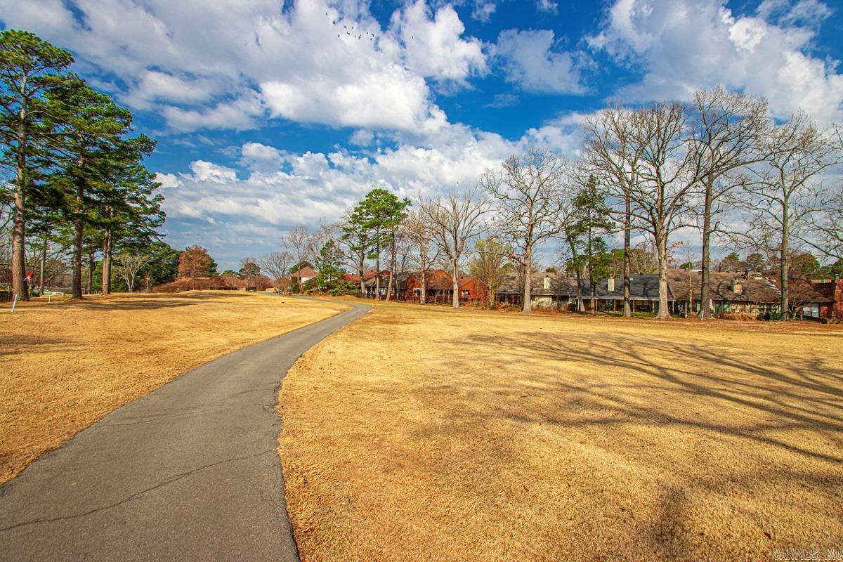 20 Fairway Woods Cir  Maumelle, AR