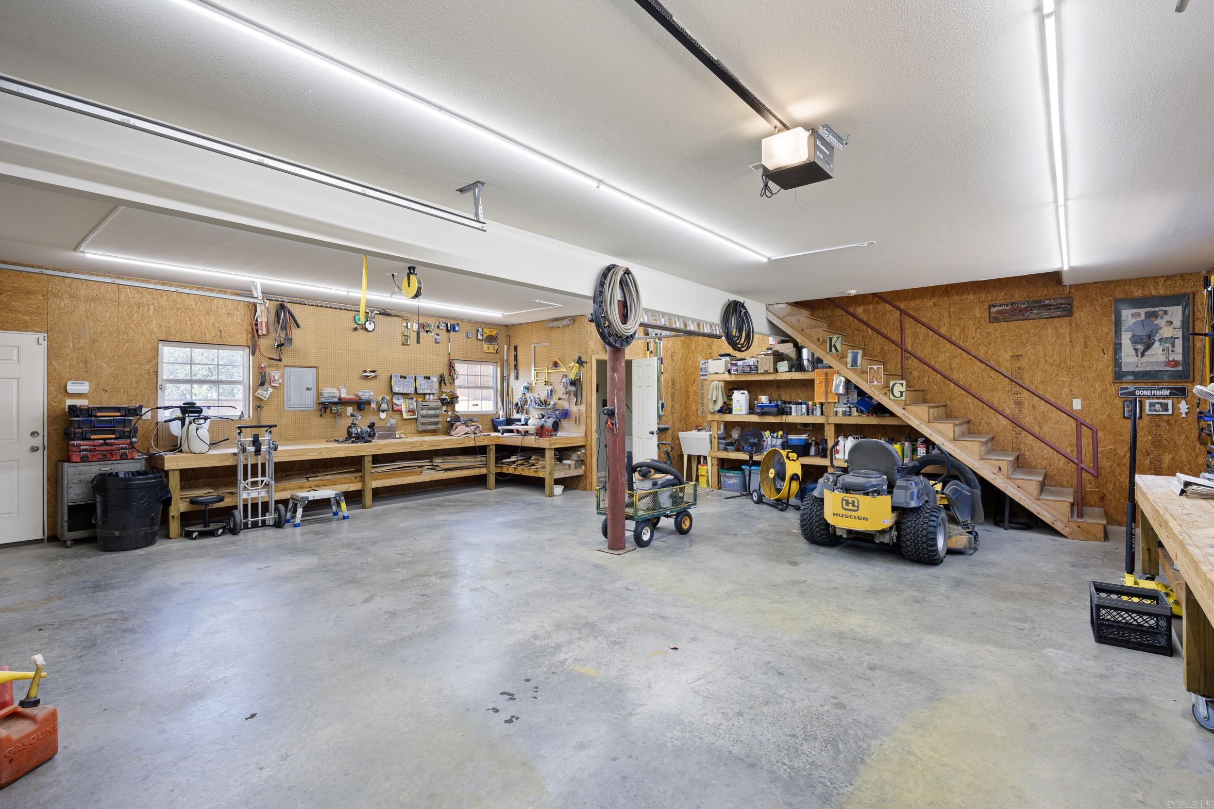 27 Woodridge  Greenbrier, AR