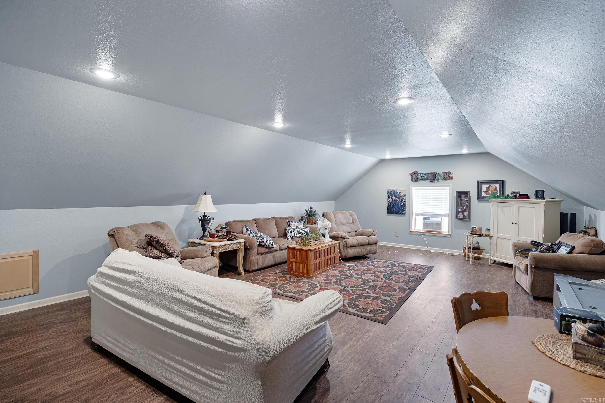 27 Woodridge  Greenbrier, AR