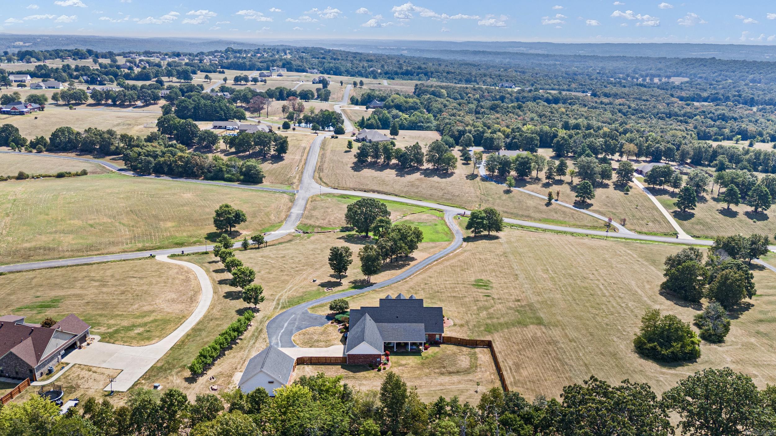 27 Woodridge  Greenbrier, AR