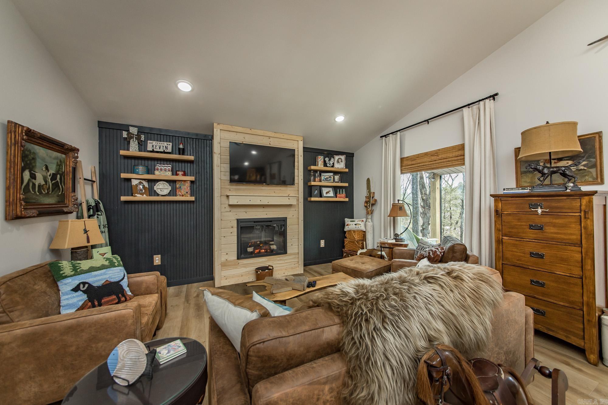 184 Guffey  Shirley, AR