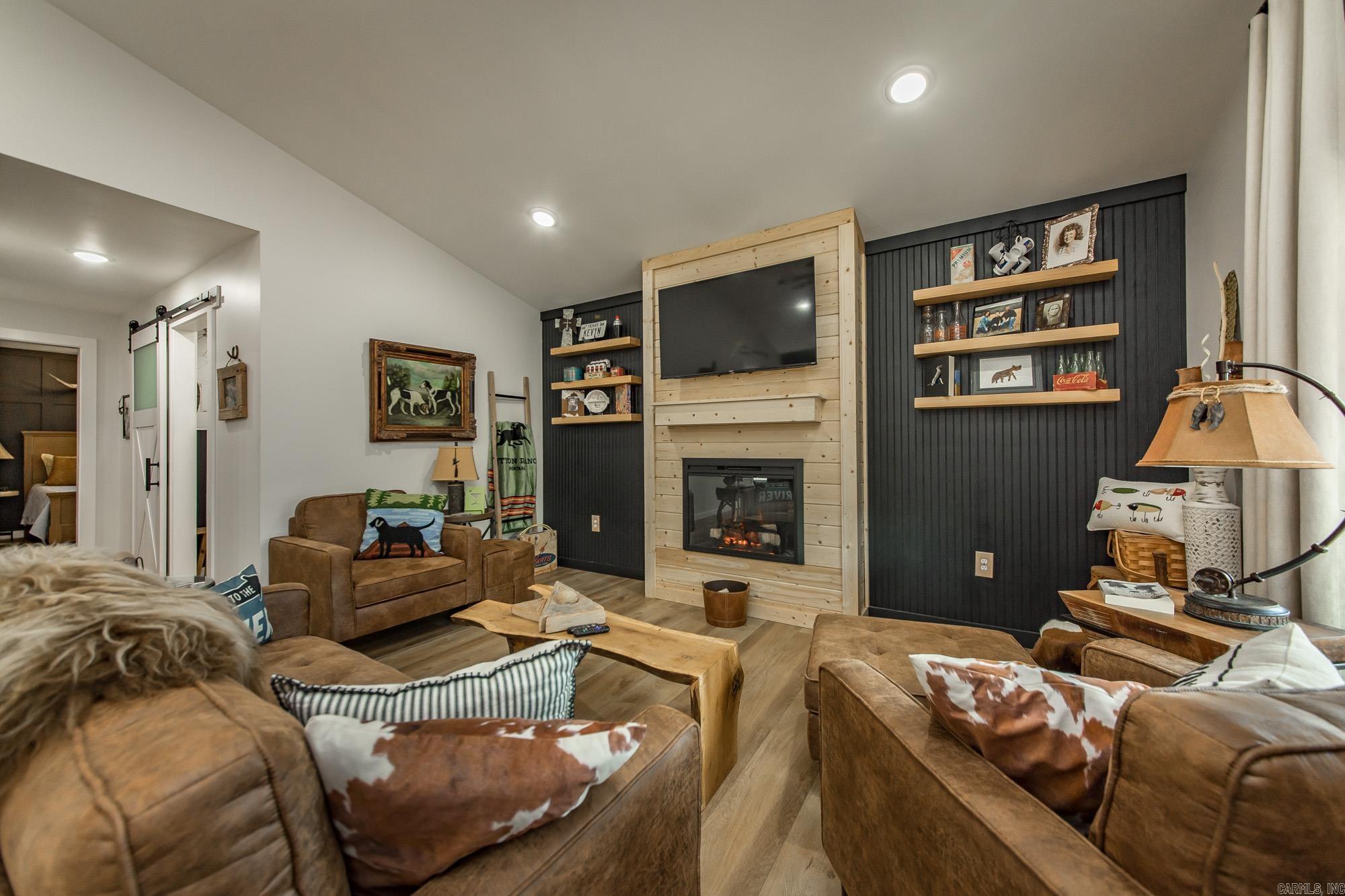 184 Guffey  Shirley, AR