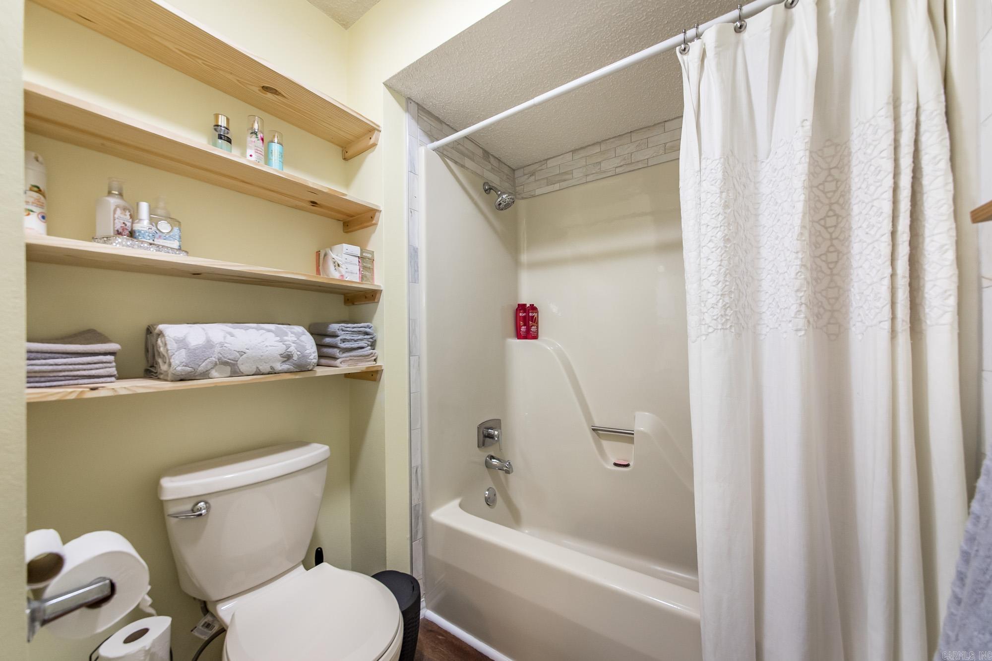 134 Richwood  Fairfield Bay, AR