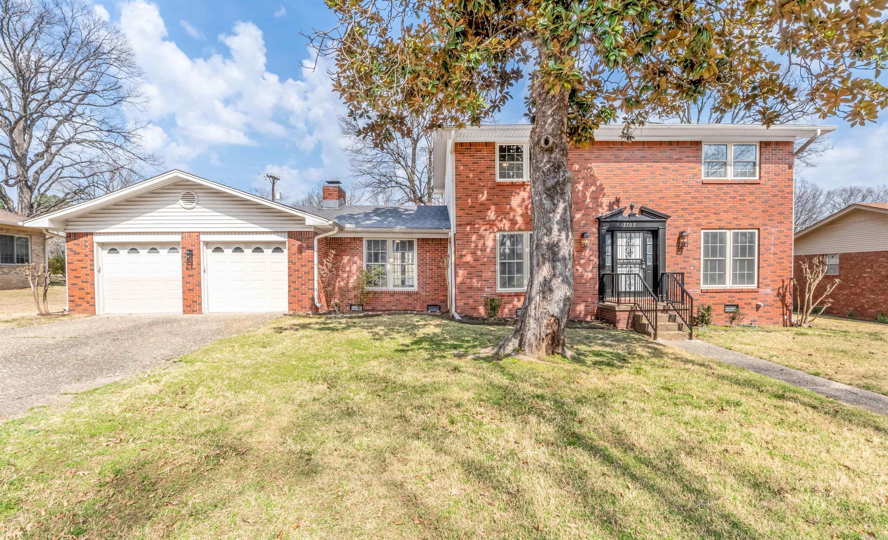 3705 Dunkeld  North Little Rock, AR