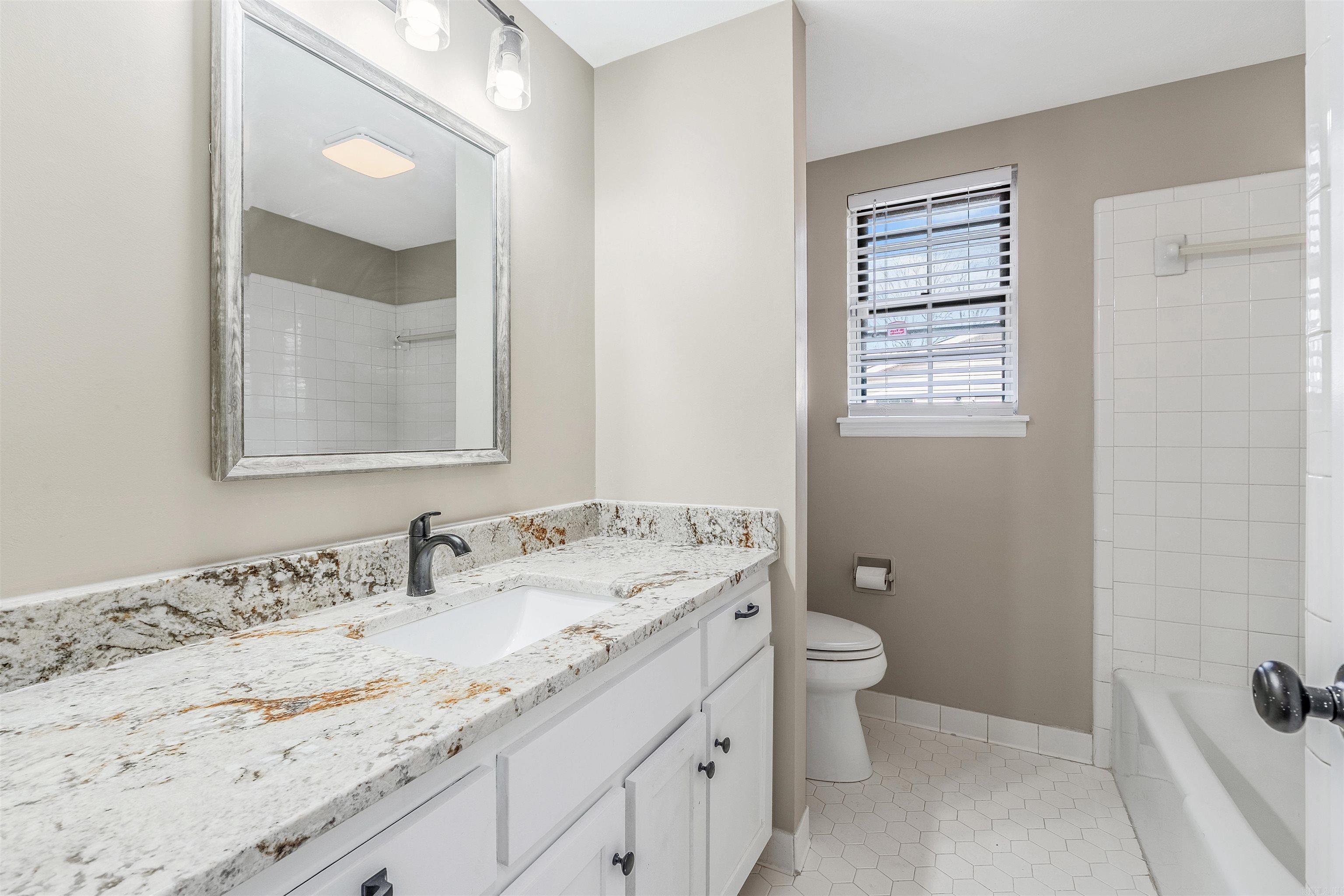 3705 Dunkeld  North Little Rock, AR