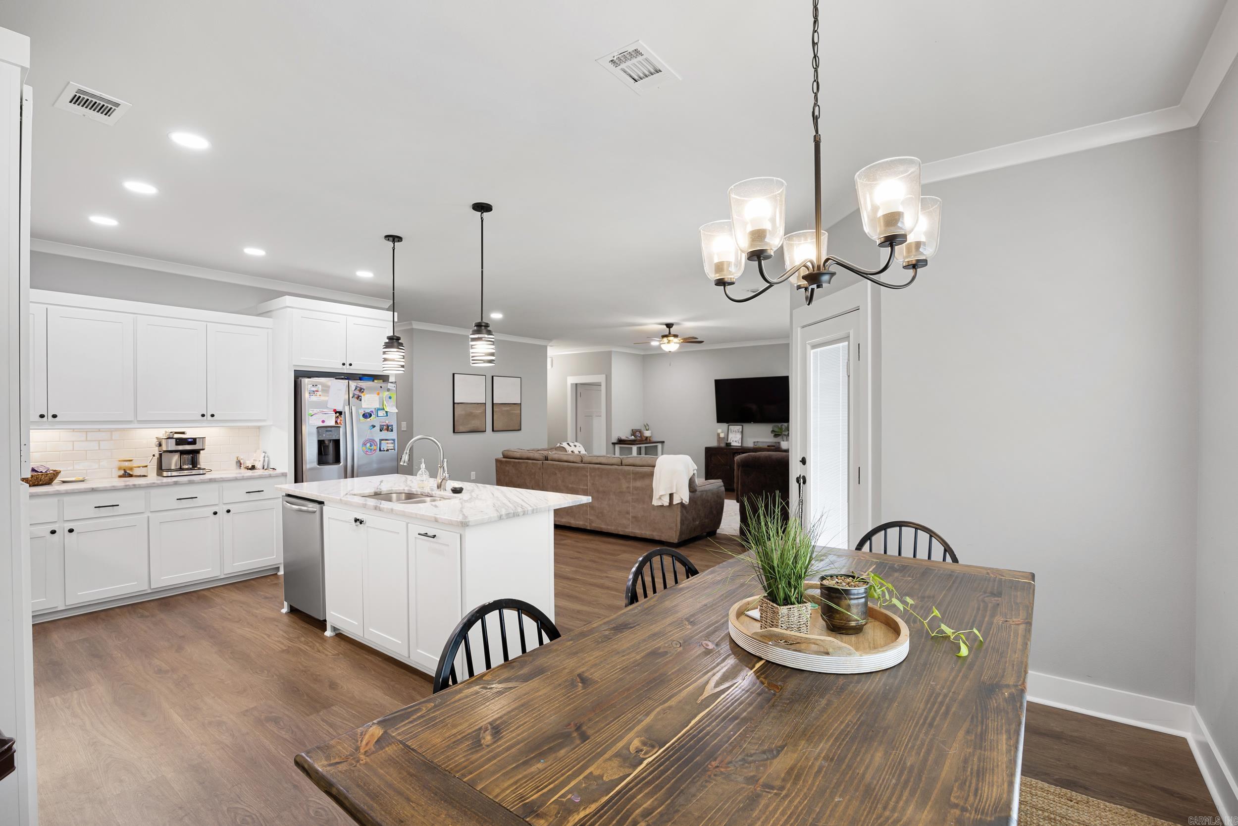 38 Sunset  Morrilton, AR