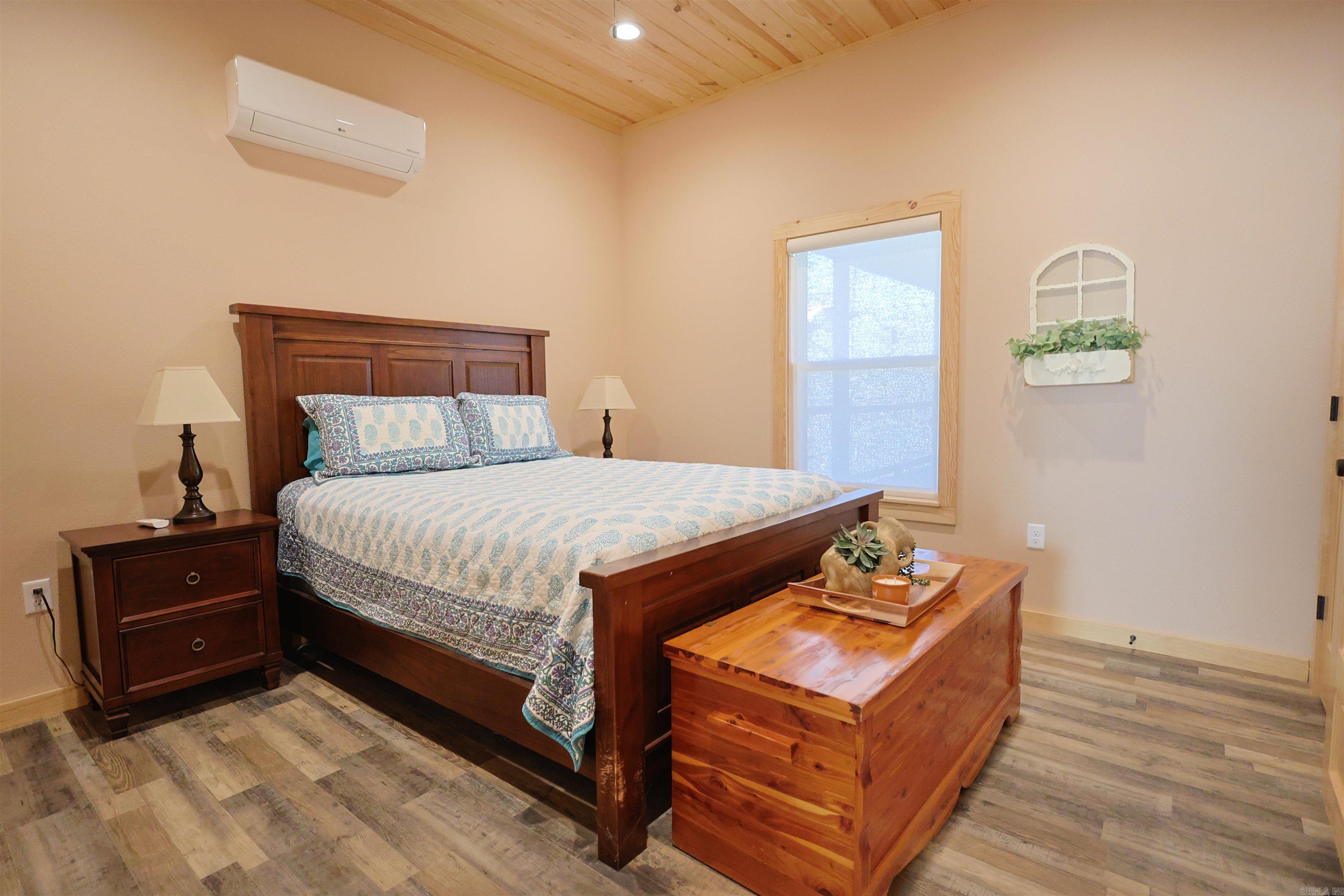 64 E Riverwatch  Glenwood, AR